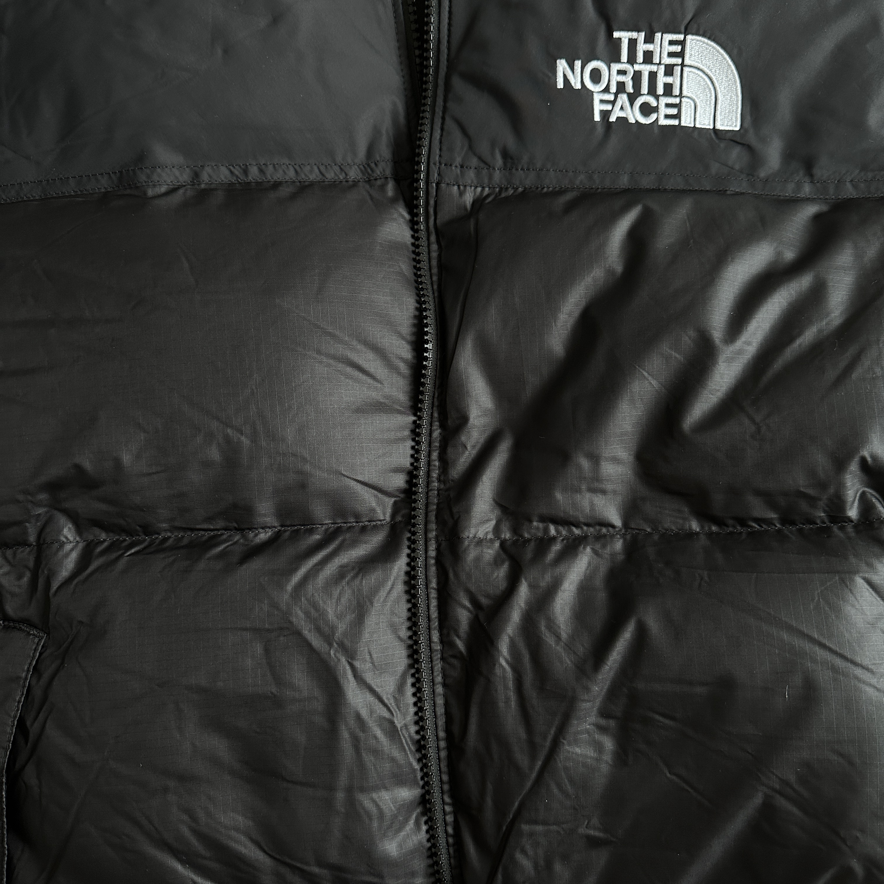 The North Face 1996 Eco Nuptse Jacket Black 착용 스타일 - 1