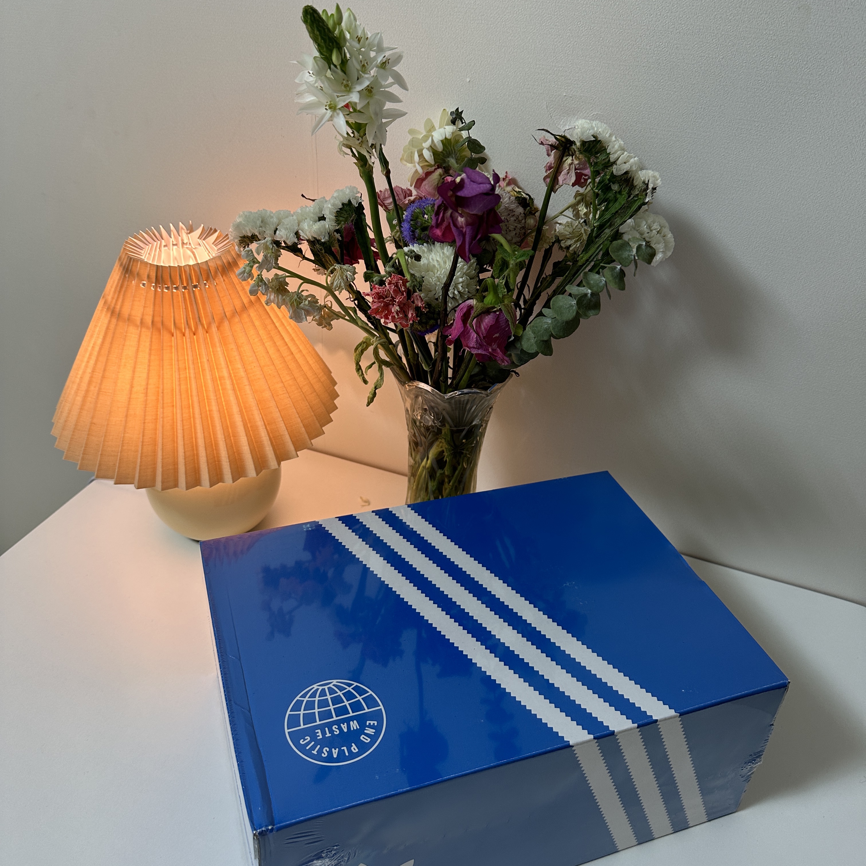 Adidas Puffylette Off White 착용 스타일 - 2