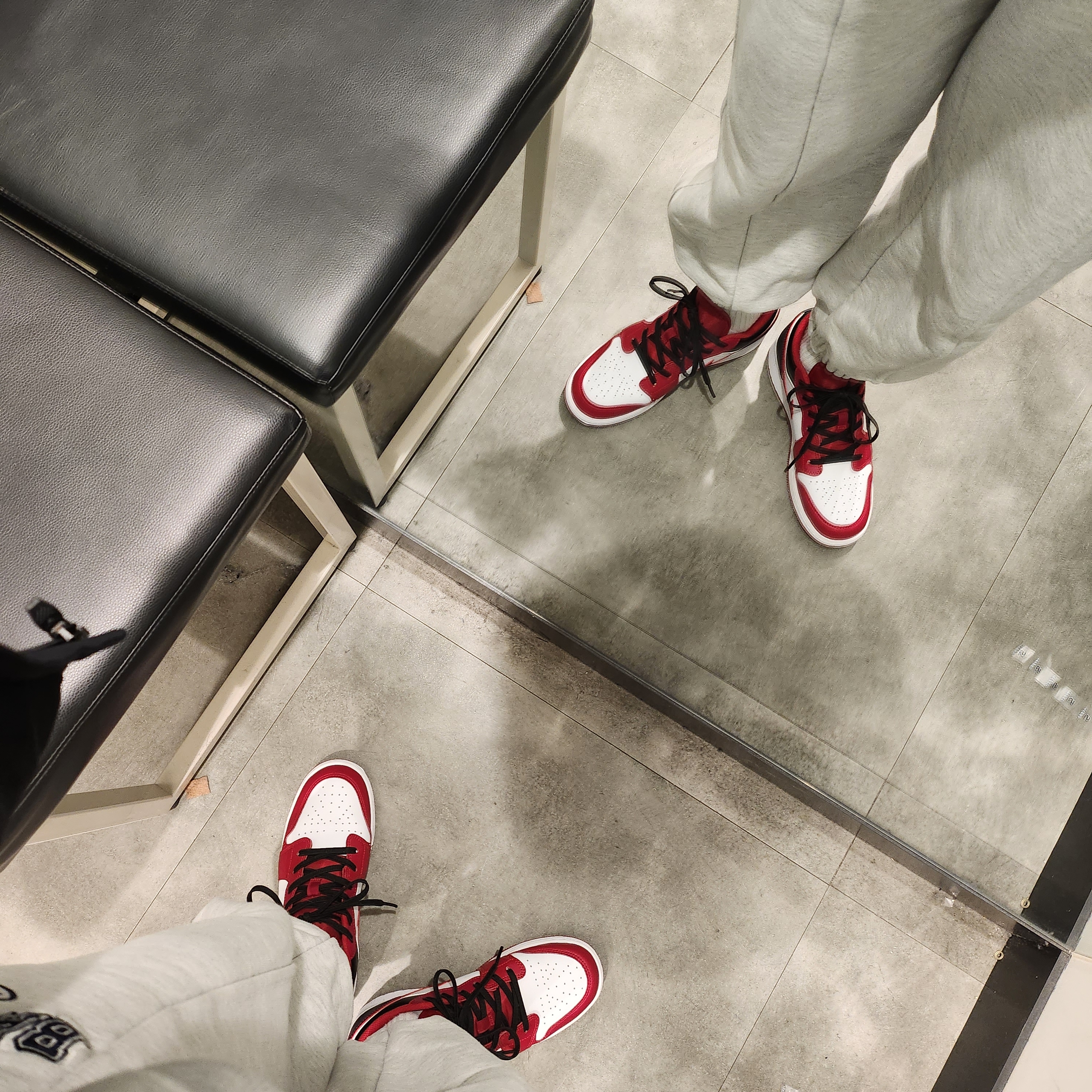 (GS) Jordan 1 Low White Gym Red Black, (GS) Jordan 1 Low Taxi 착용 스타일 - 4
