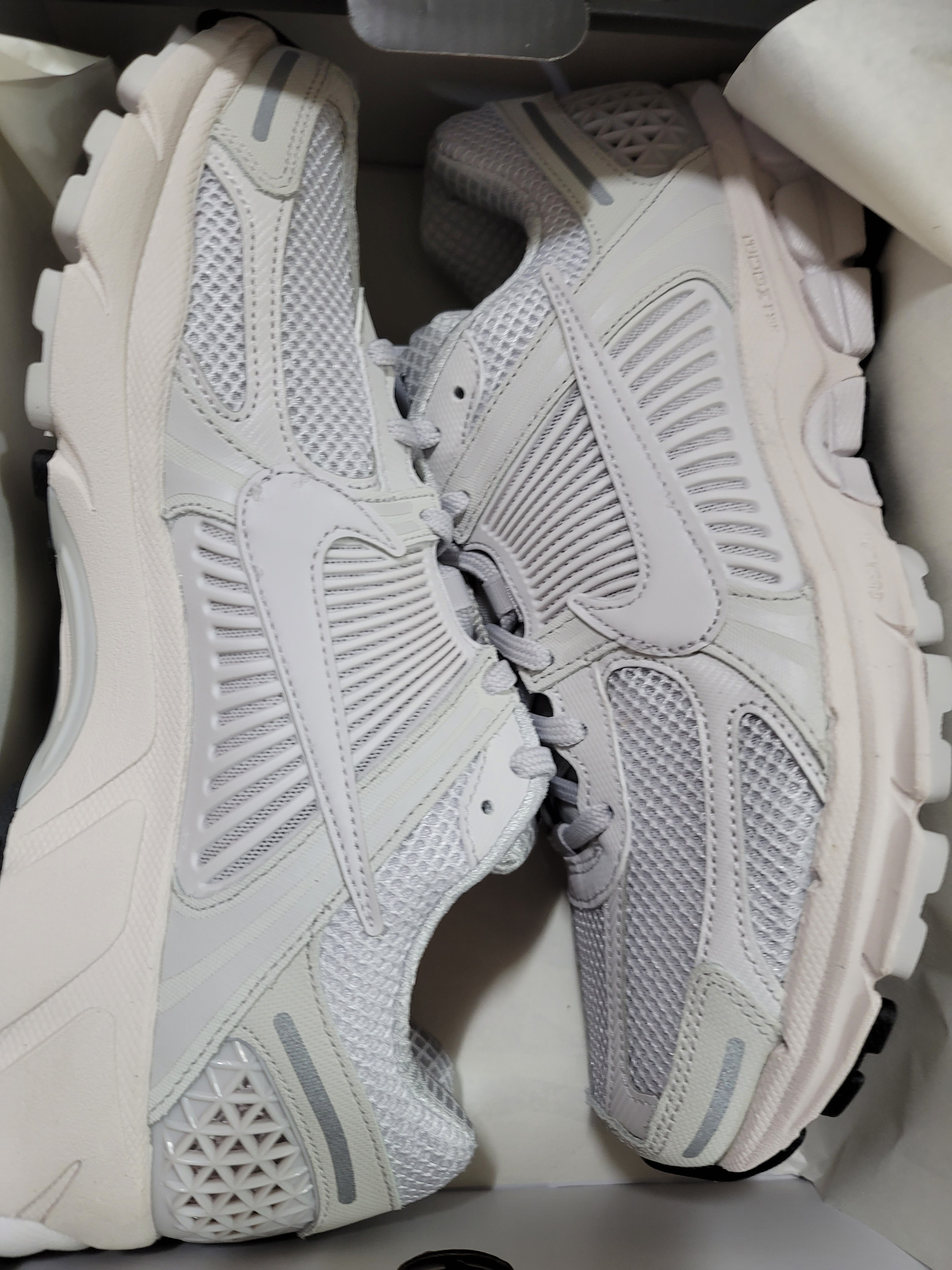 Nike Zoom Vomero 5 SP Vast Grey 2023 착용 스타일