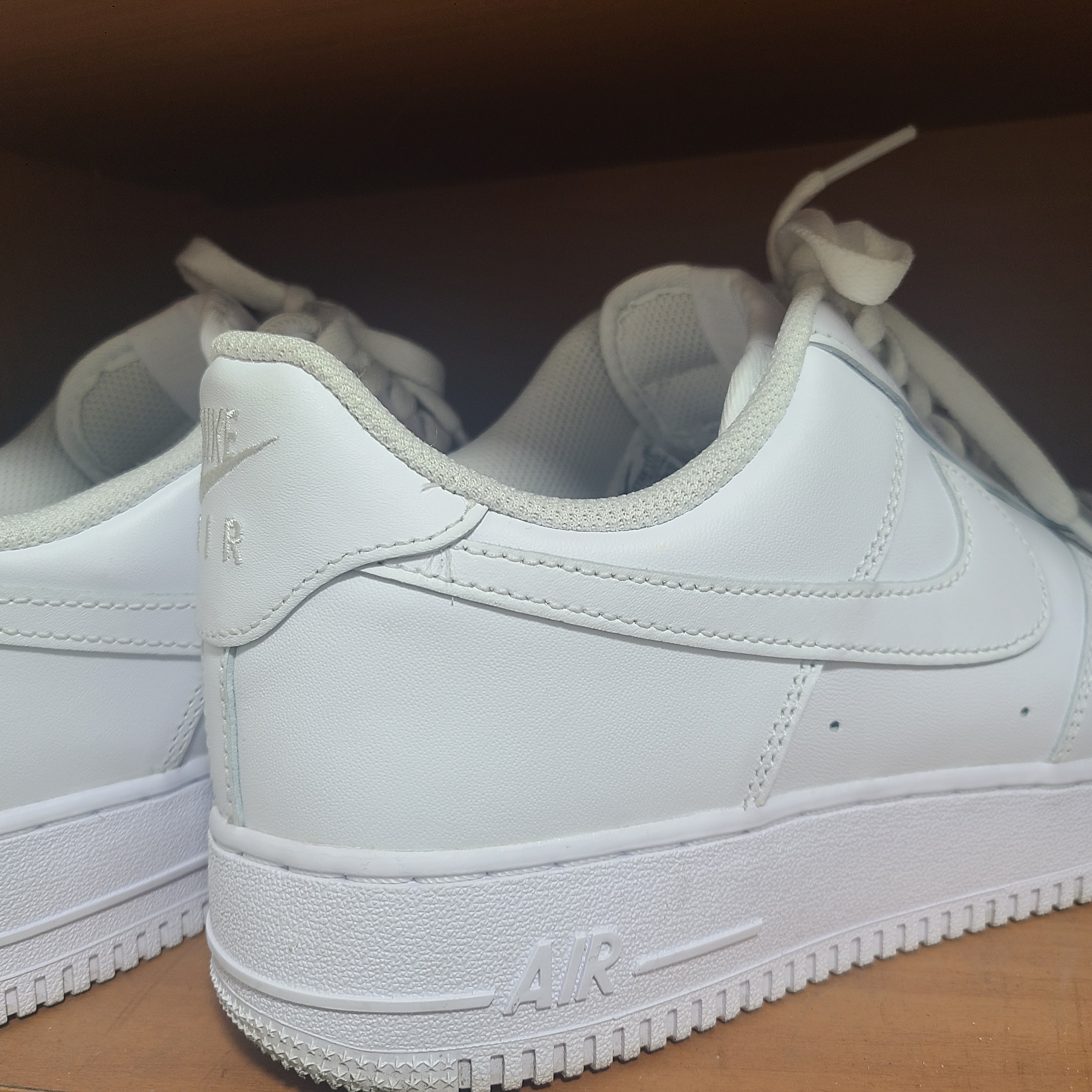 Nike Air Force 1 '07 Low White 착용 스타일