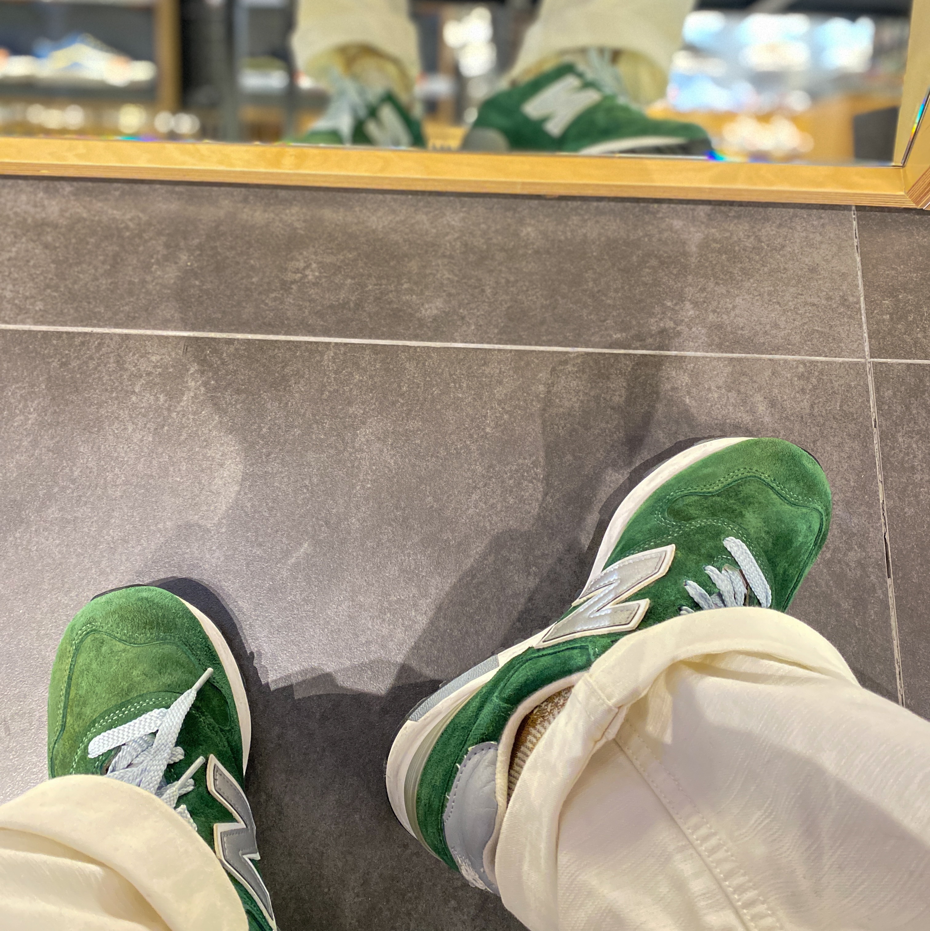 New Balance 1400 Made in USA Mountain Green 착용 스타일 - 2
