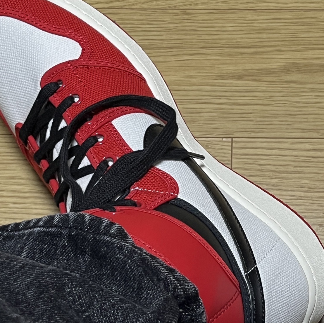 Jordan 1 KO Chicago 2021 착용 스타일 - 2