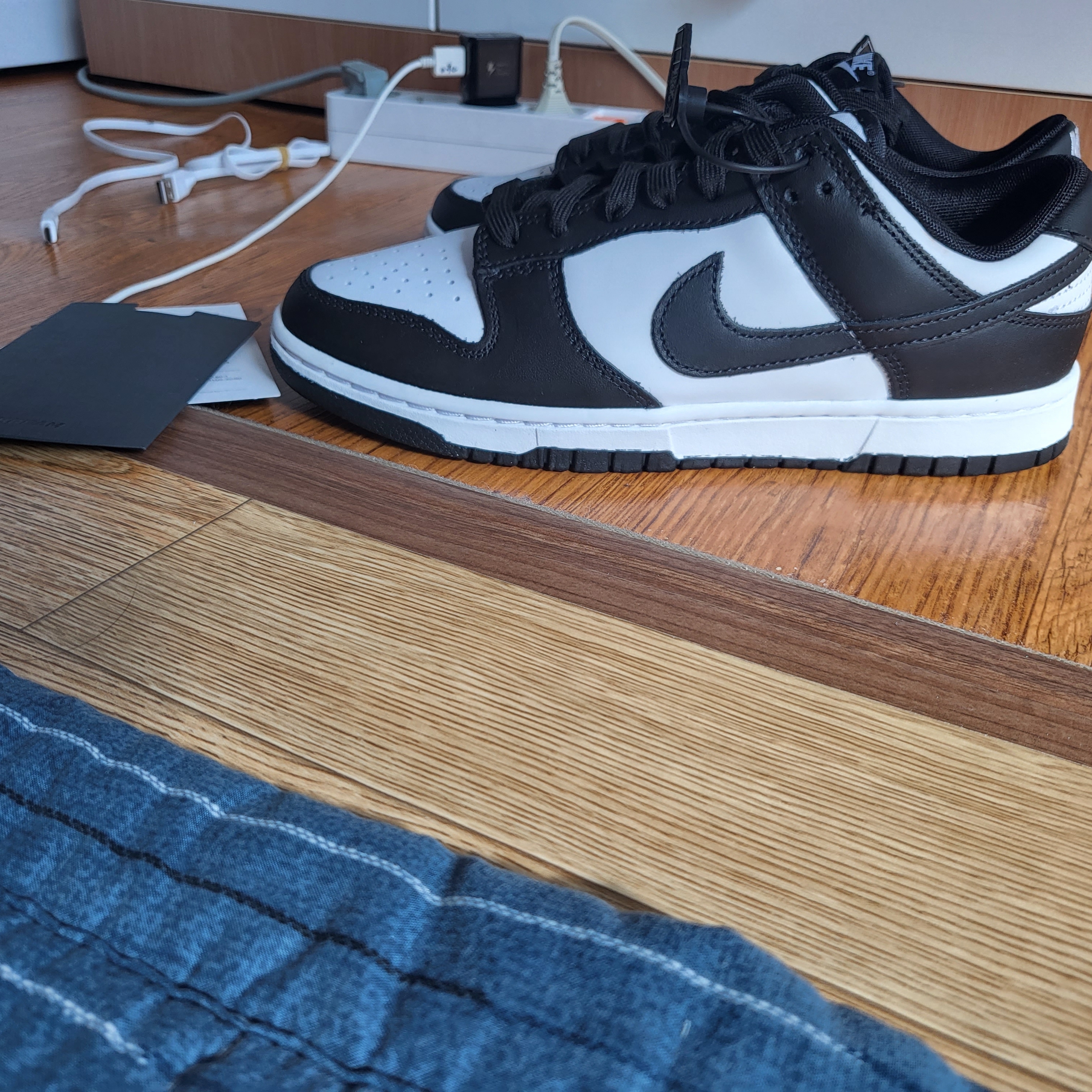 Nike Dunk Low Retro Black 착용 스타일