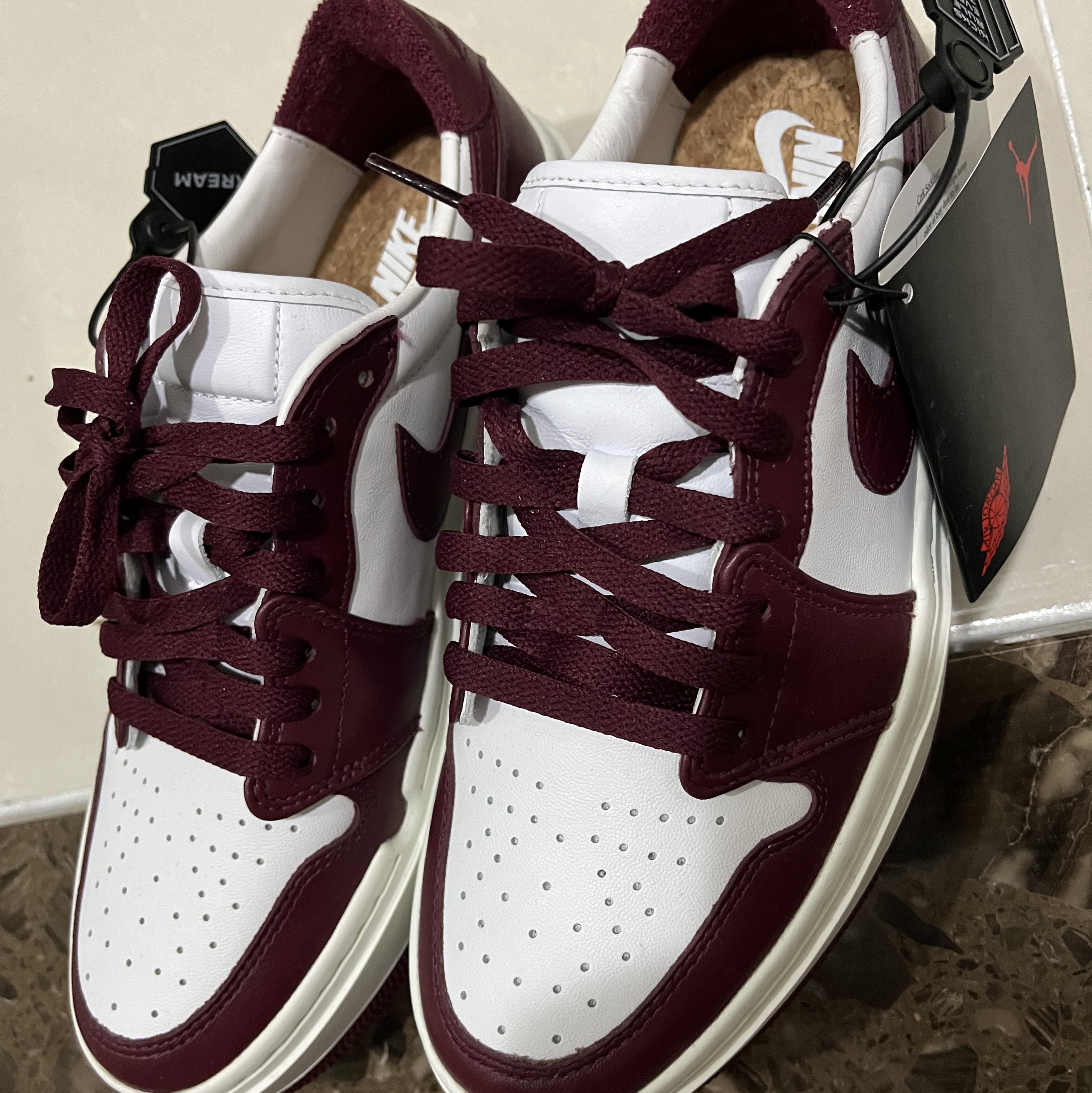 (W) Jordan 1 Elevate Low Dark Beetroot 착용 스타일