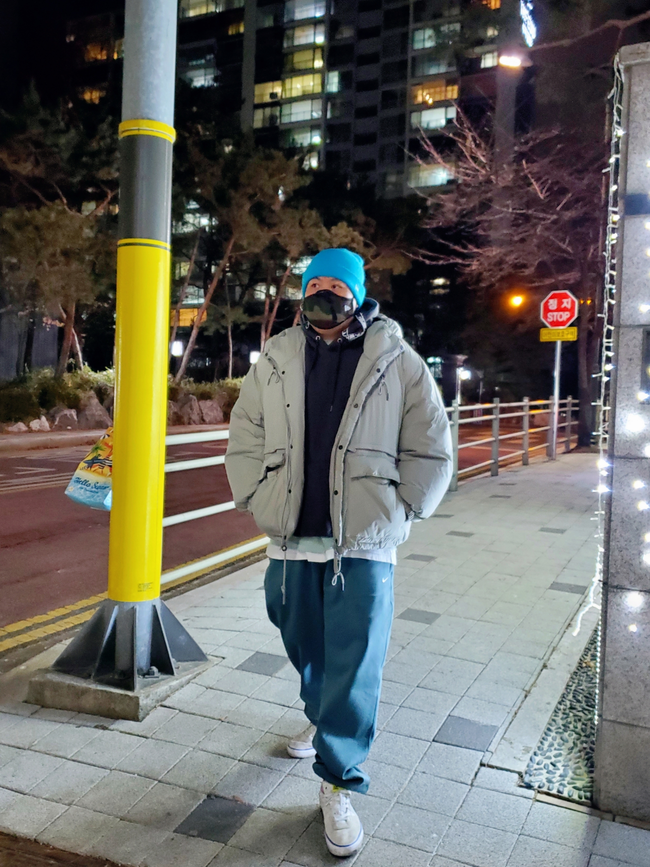 Jordan Series .01 Game Royal, (W) Nike NRG Solo Swoosh Fleece Pants Hasta - US/EU 착용 스타일