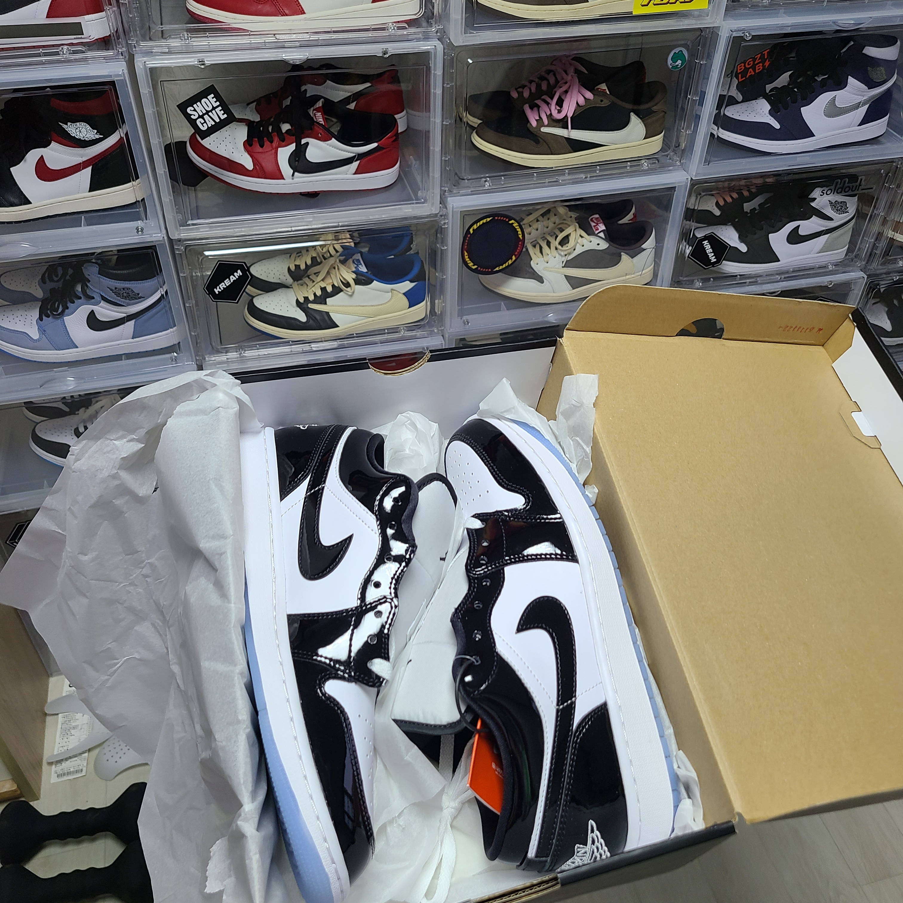 Jordan 1 Low SE Concord 착용 스타일 - 2