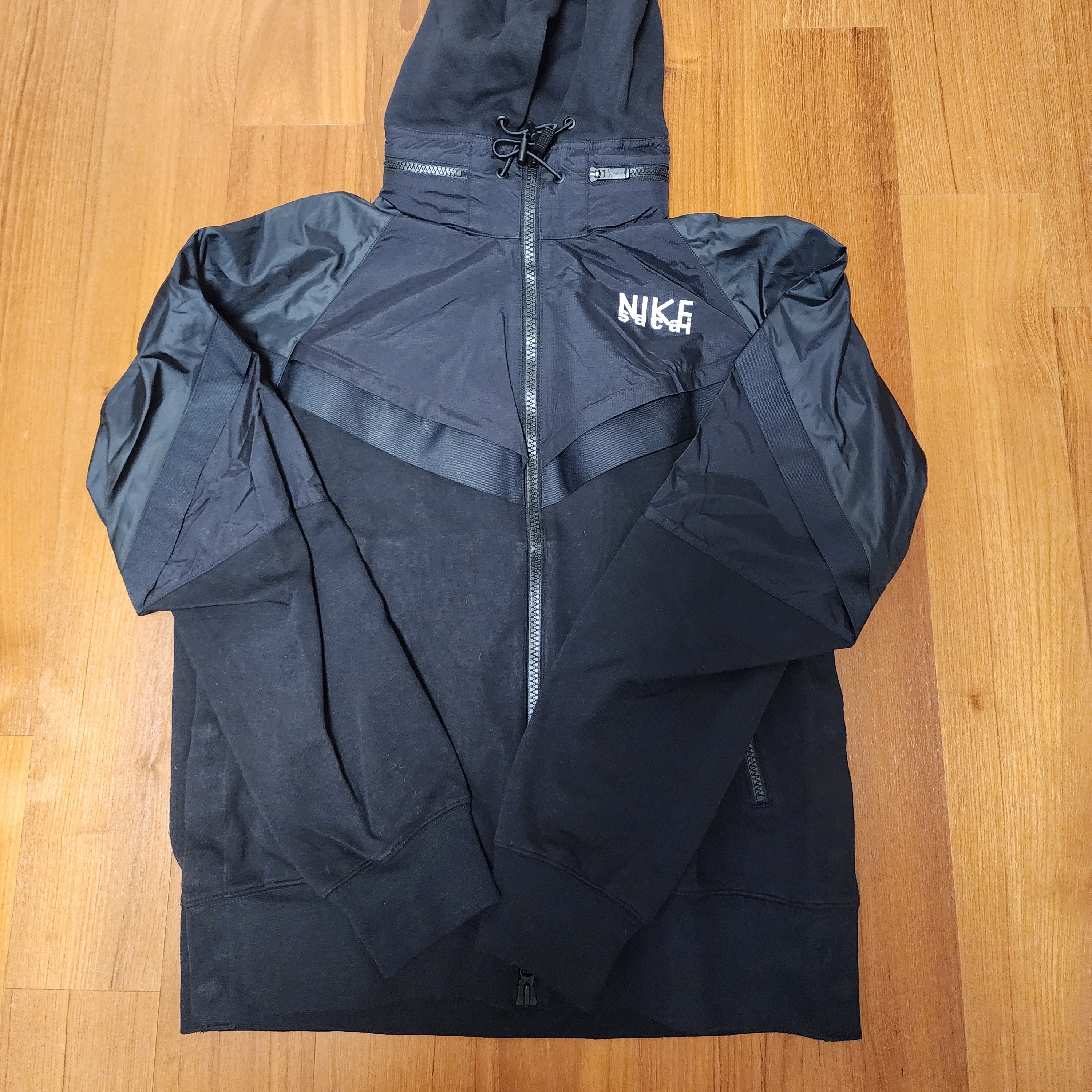 Nike x Sacai NRG Full Zip Hoodie Black - US/EU 착용 스타일 - 1