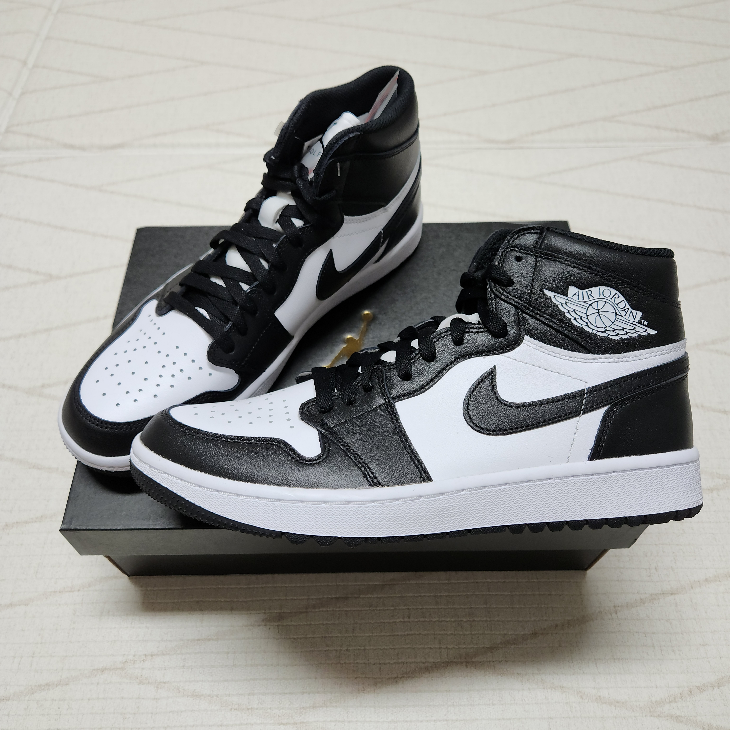 Jordan 1 High Golf White Black 착용 스타일 - 1