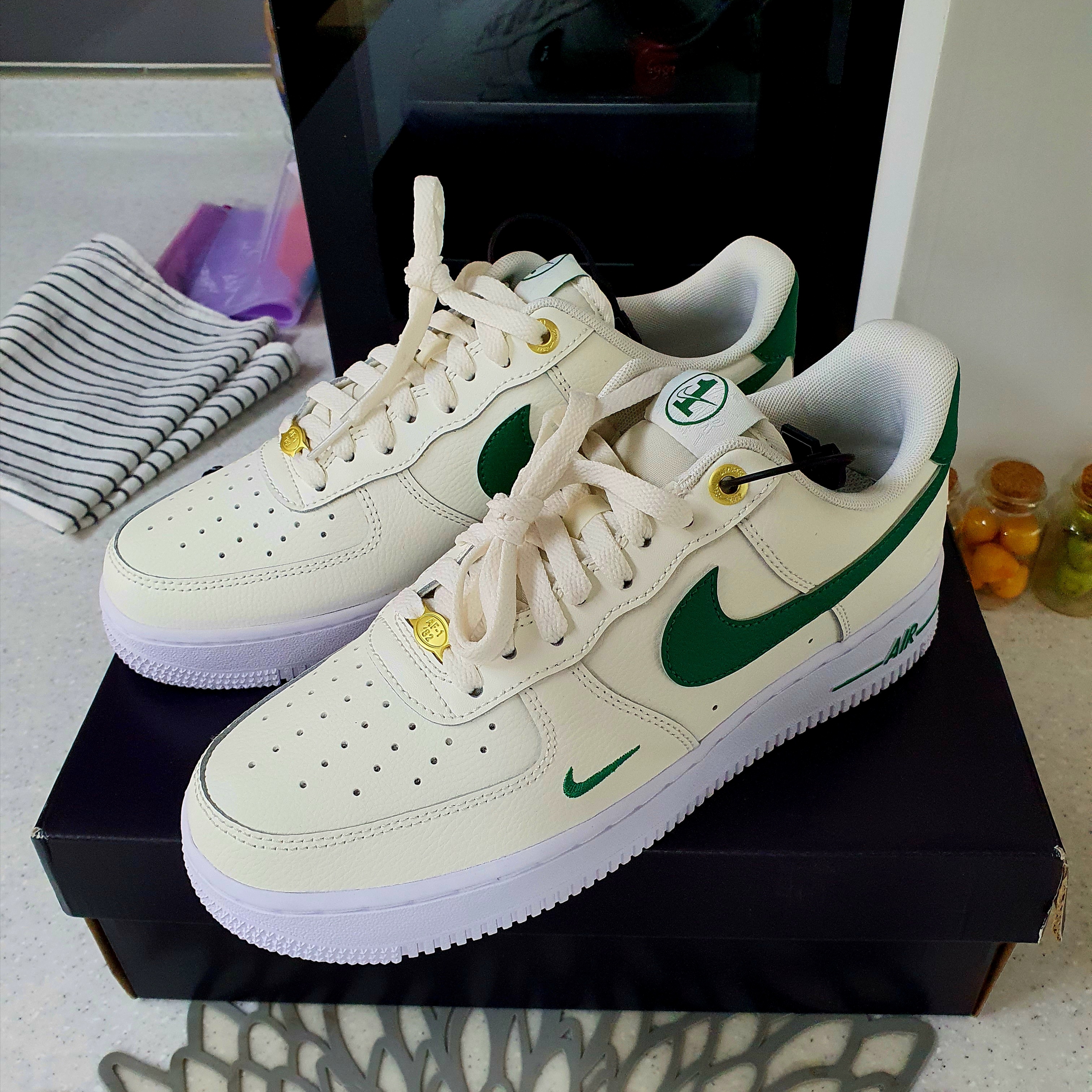 Nike Air Force 1 '07 LV8 40th Anniversary Join Forces Sail Malachite 착용 스타일 - 1