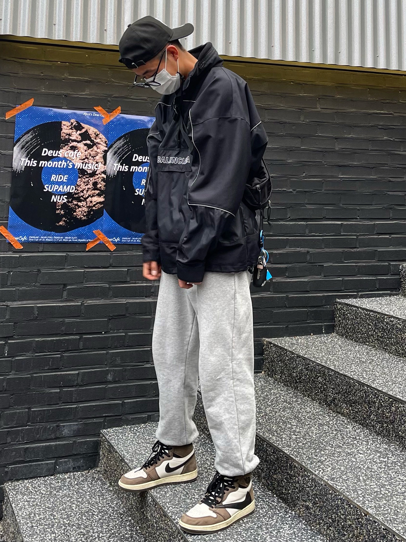 Jordan 1 x Travis Scott Retro High OG SP Mocha 착용 스타일