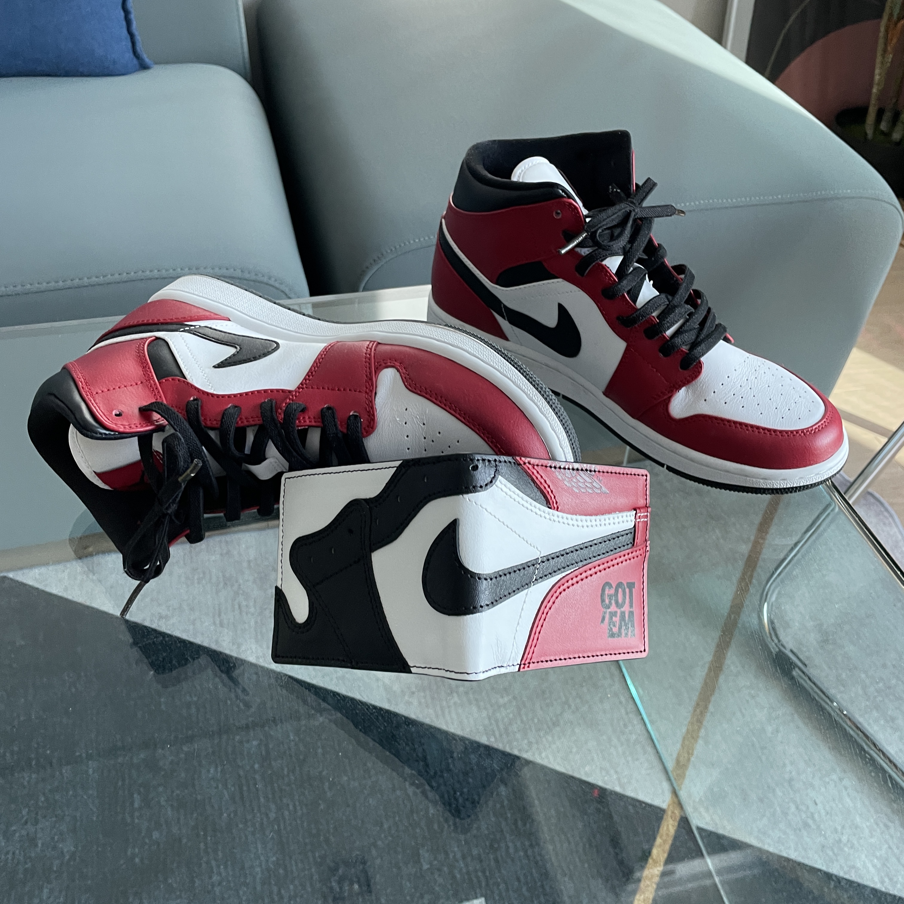 Jordan 1 Retro High OG Black Toe 2016, Jordan 1 Mid Chicago Black Toe 착용 스타일 - 2