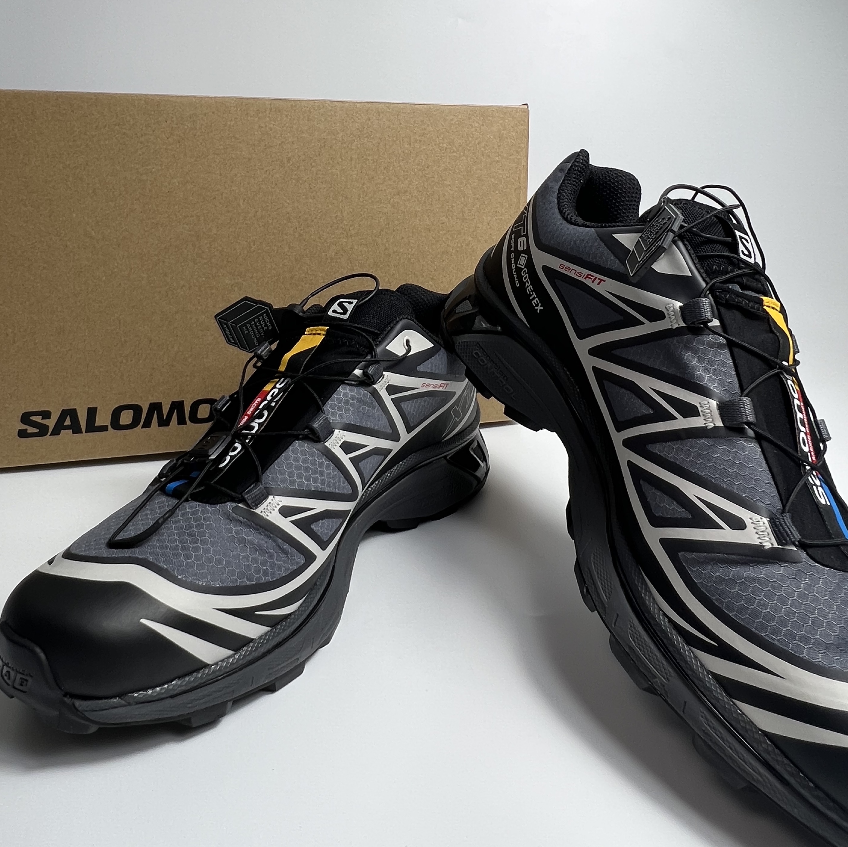 Salomon XT-6 Gore-Tex Black Ebony 착용 스타일 - 3