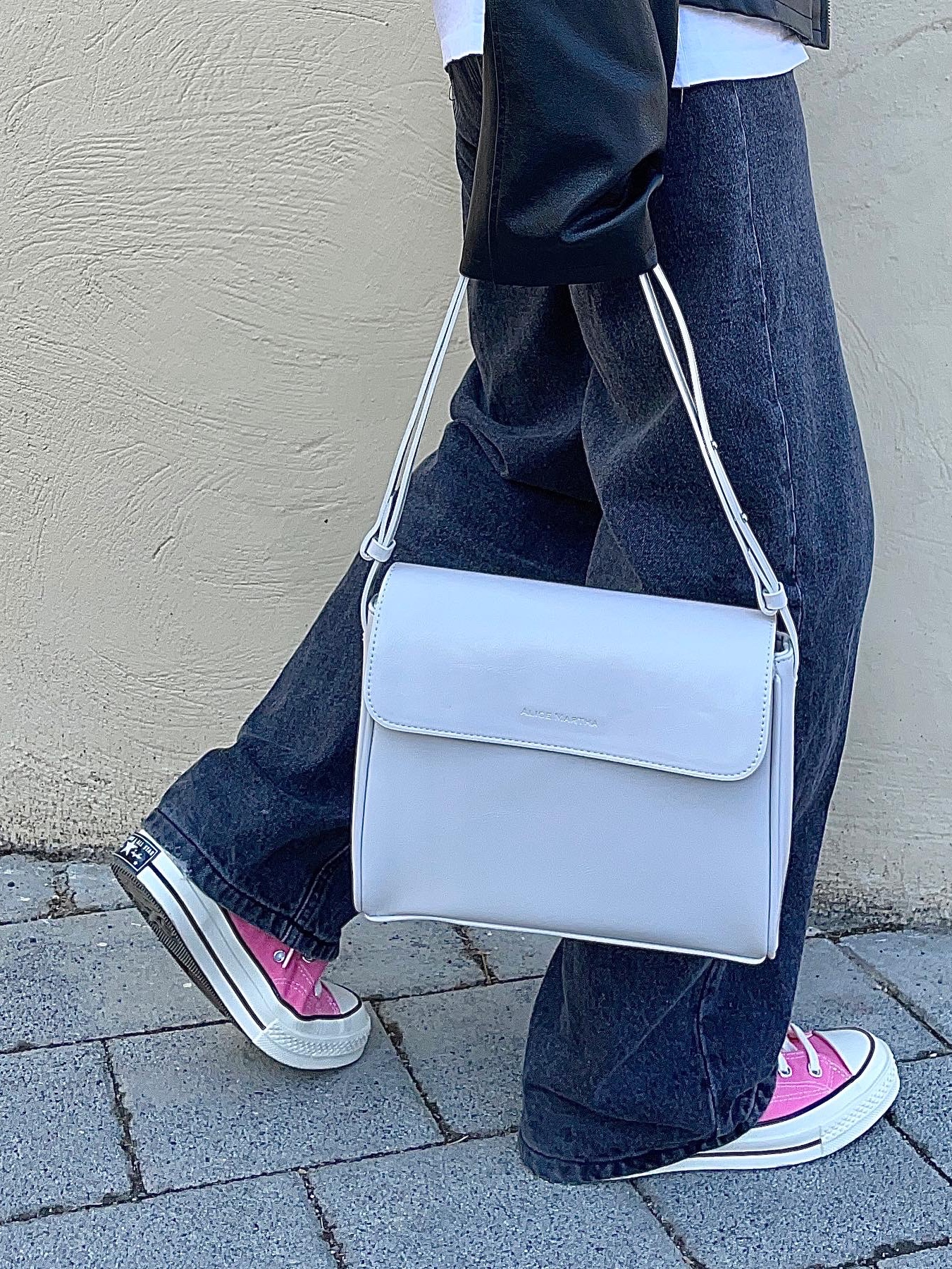 Converse Chuck 70 High Vintage Canvas Pink 착용 스타일 - 5