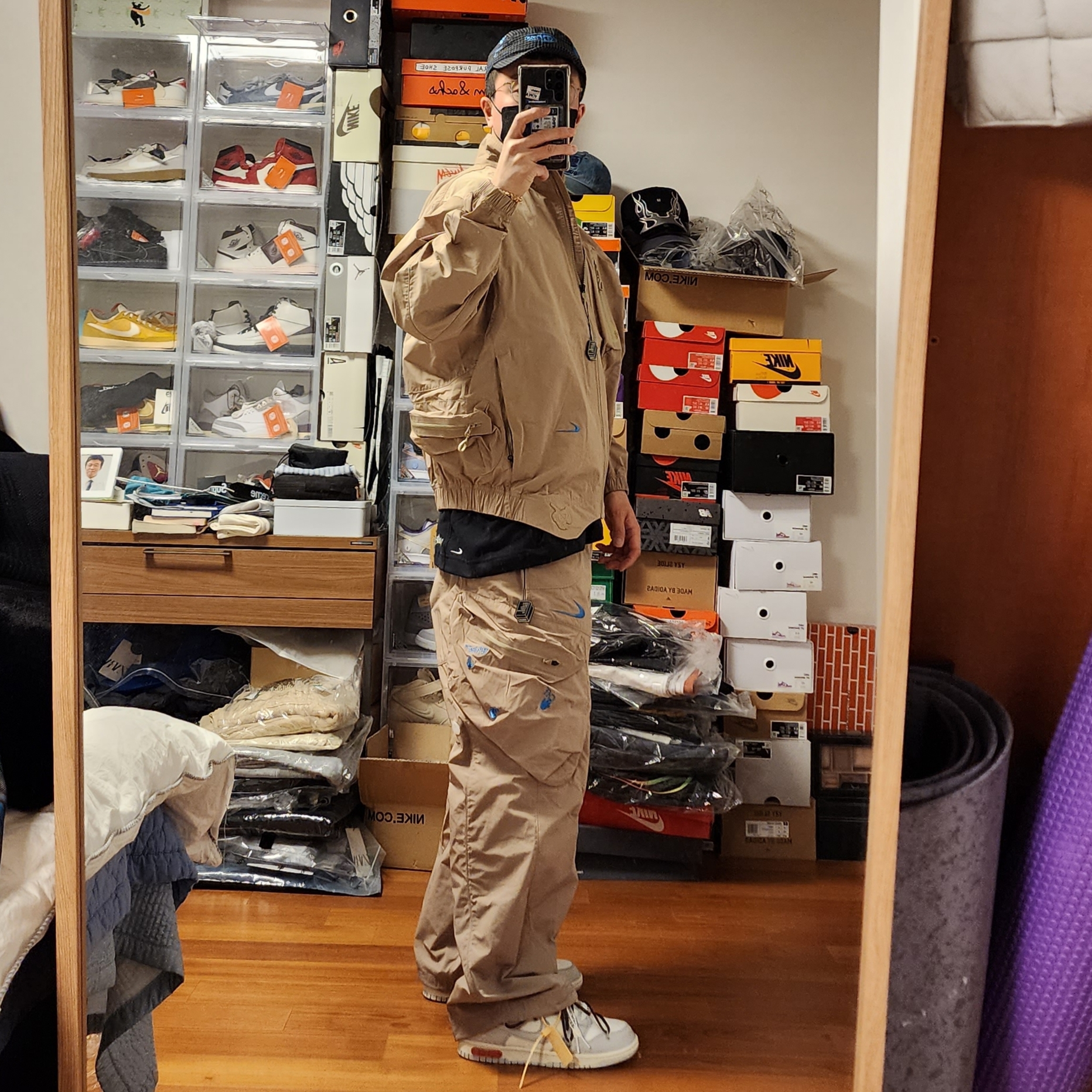Nike x Off-White NRG Track Suit Khaki - Asia, Nike x Off-White Dunk Low The 50 - Lot 46 착용 스타일 - 4