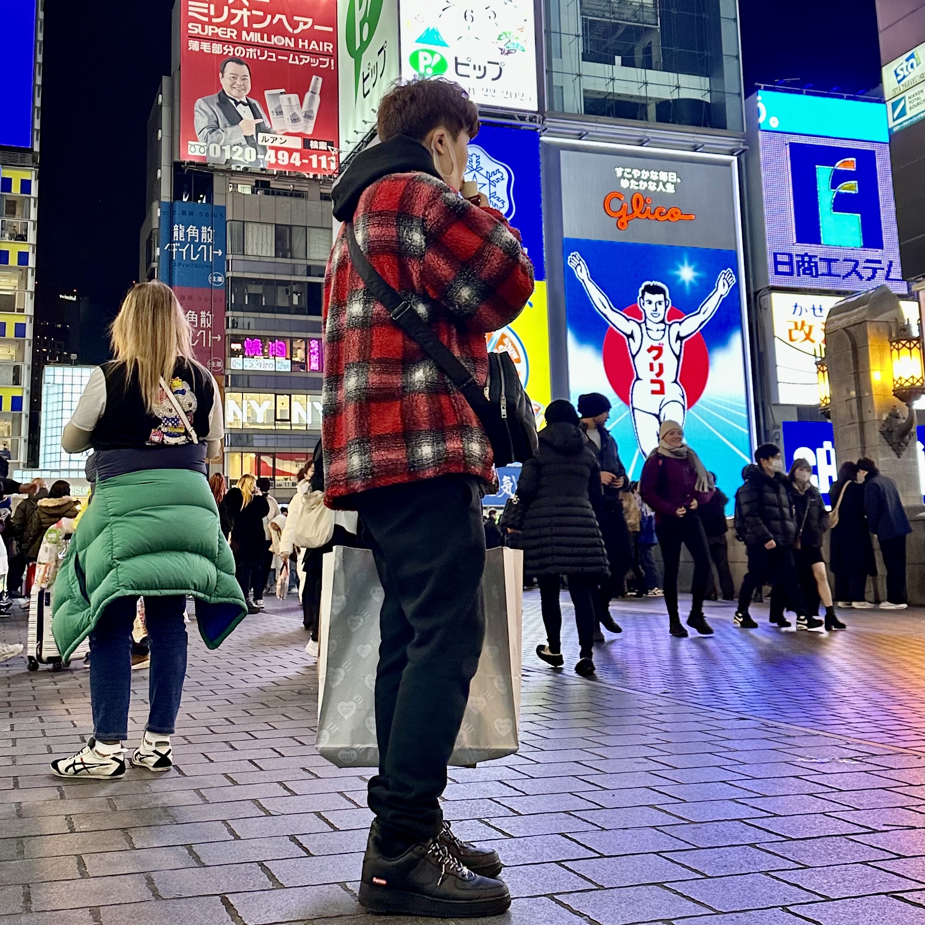 Stussy Shadow Plaid Sherpa Zip Shirt Olive 착용 스타일 - 2