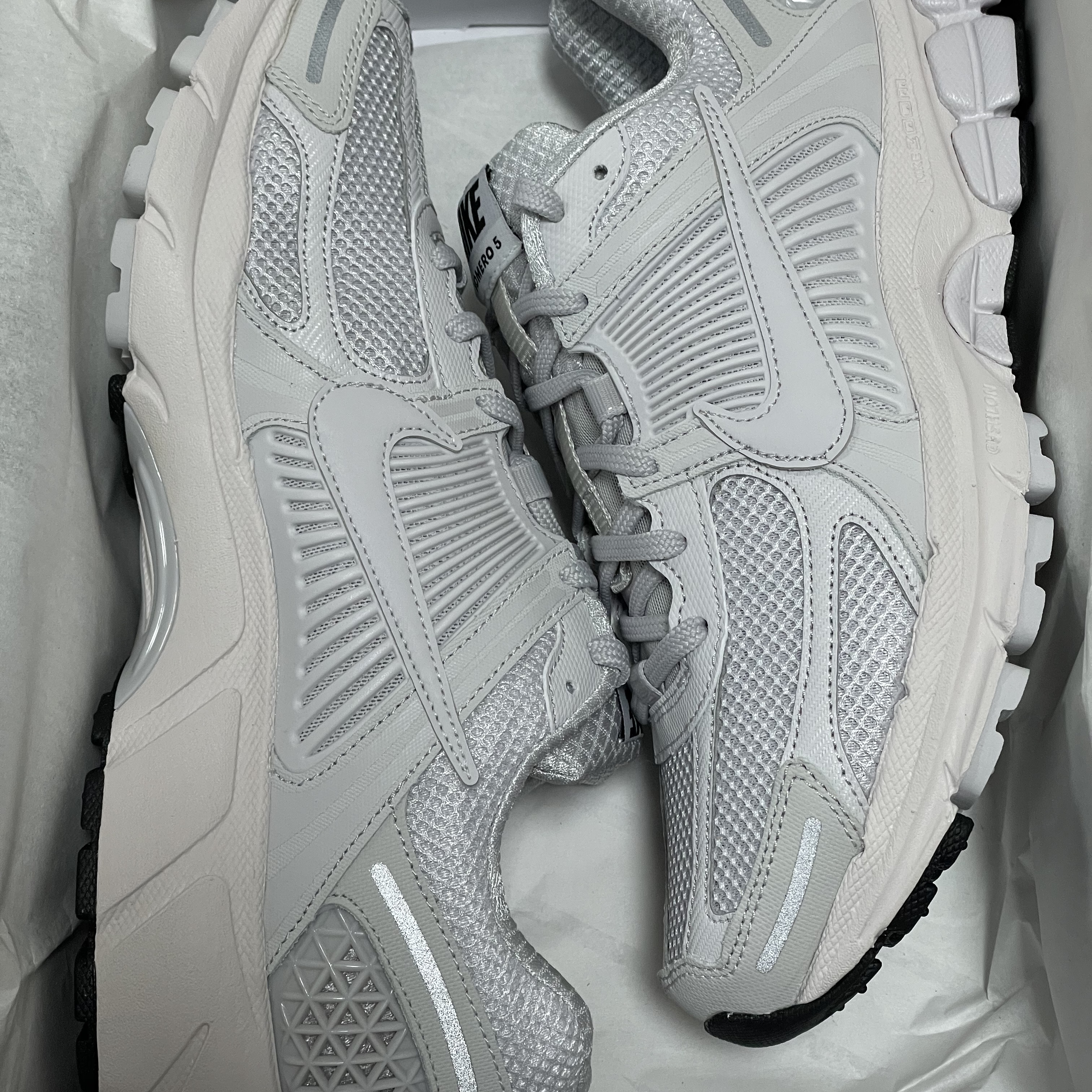 Nike Zoom Vomero 5 SP Vast Grey 2023 착용 스타일
