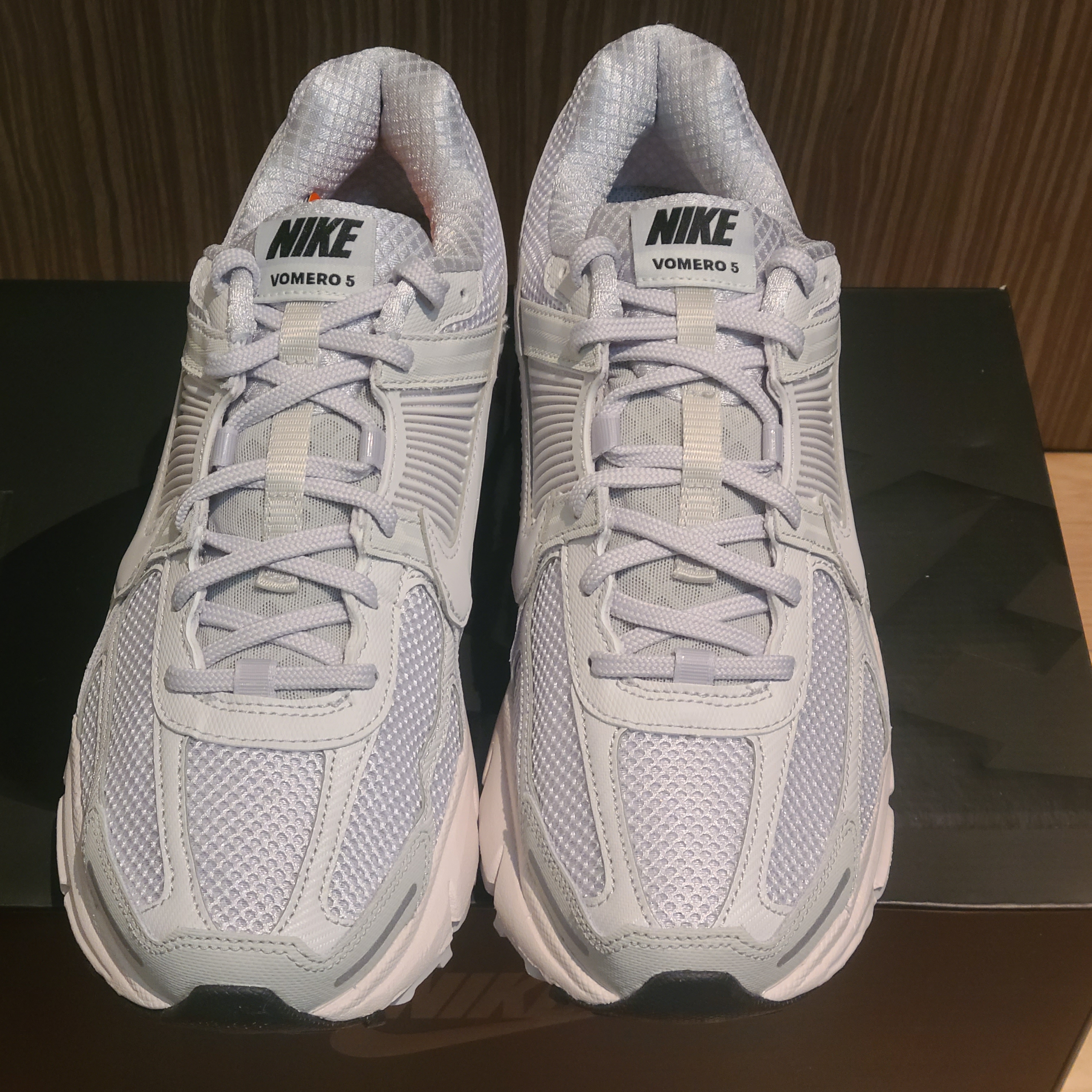 Nike Zoom Vomero 5 SP Vast Grey 2023 착용 스타일 - 1