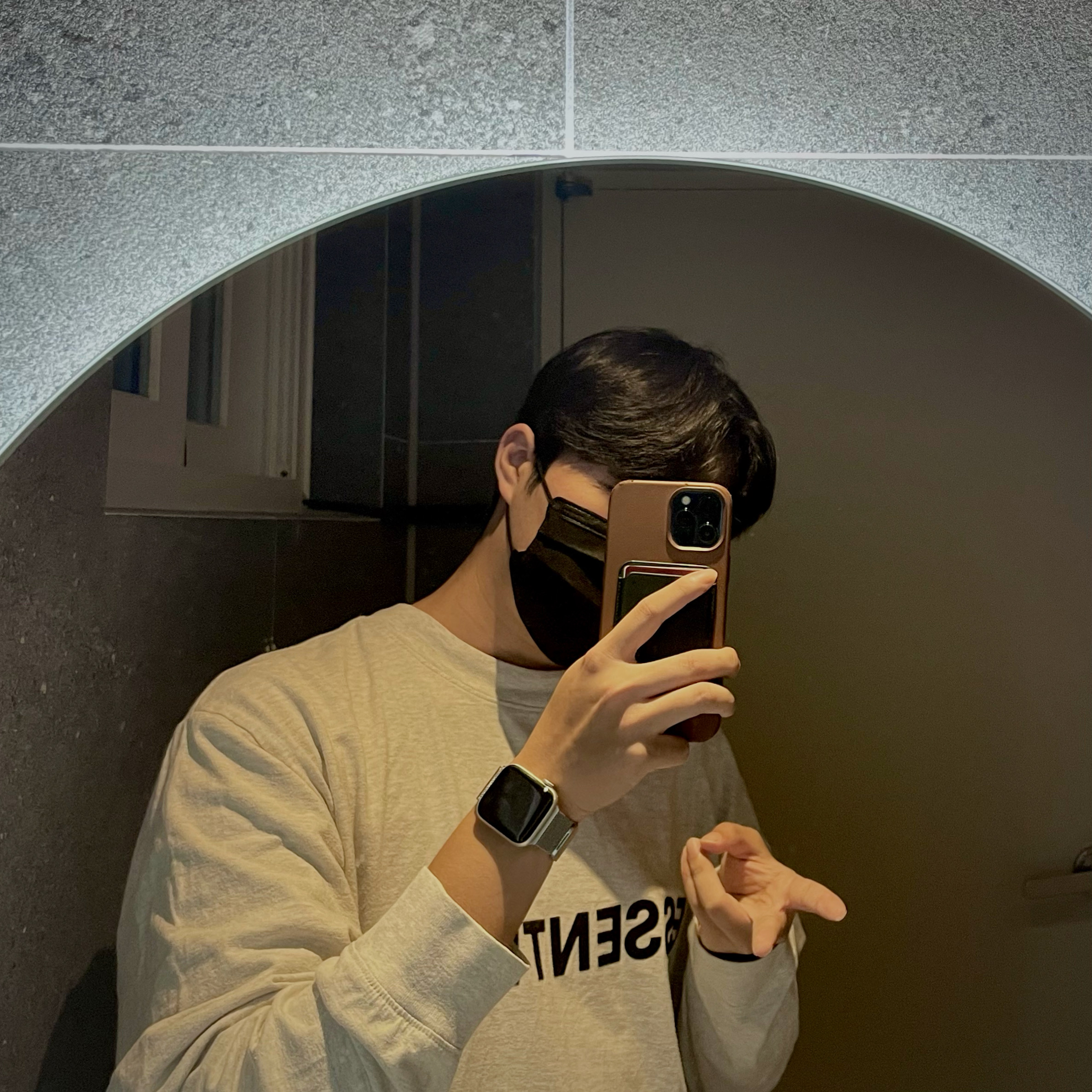 Essentials 3D Silicon Applique Boxy Long Sleeve T-Shirt Oatmeal/Oatmeal Heather/Light Heather Oatmeal 2020 착용 스타일