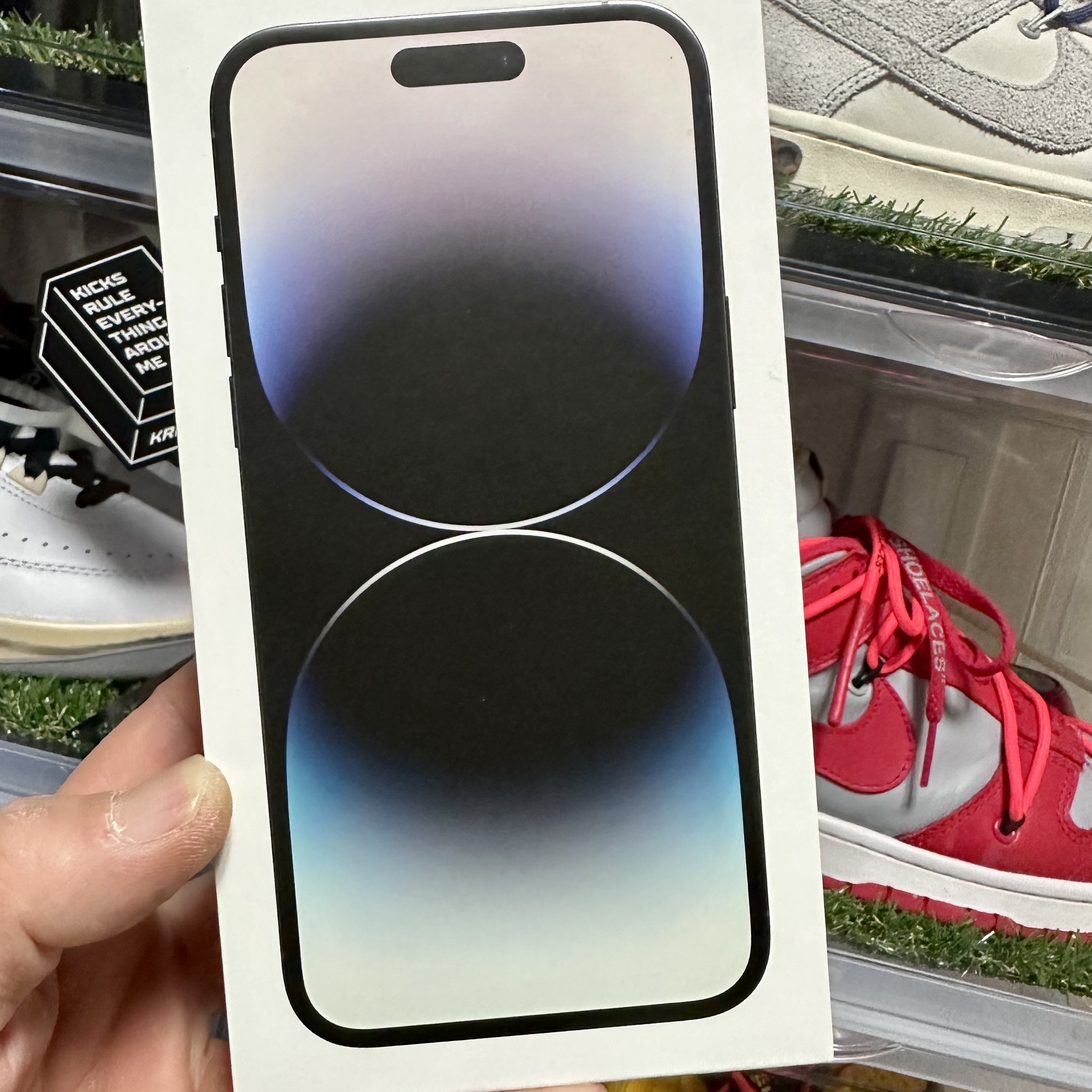 Apple iPhone 14 Pro Max 256GB Space Black (Korean Ver.) 착용 스타일