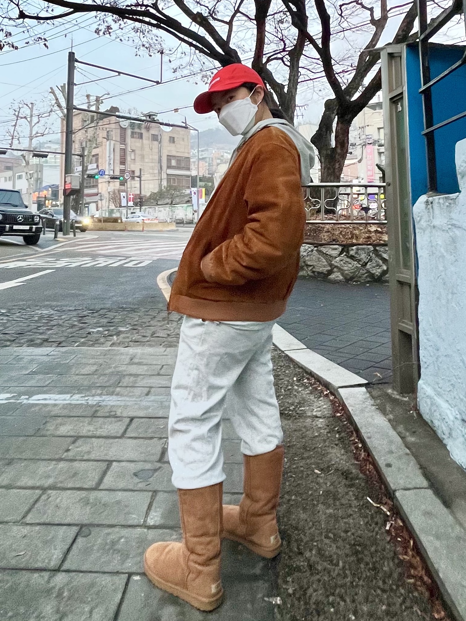 (W) UGG Classic Short II Boots Chestnut 착용 스타일