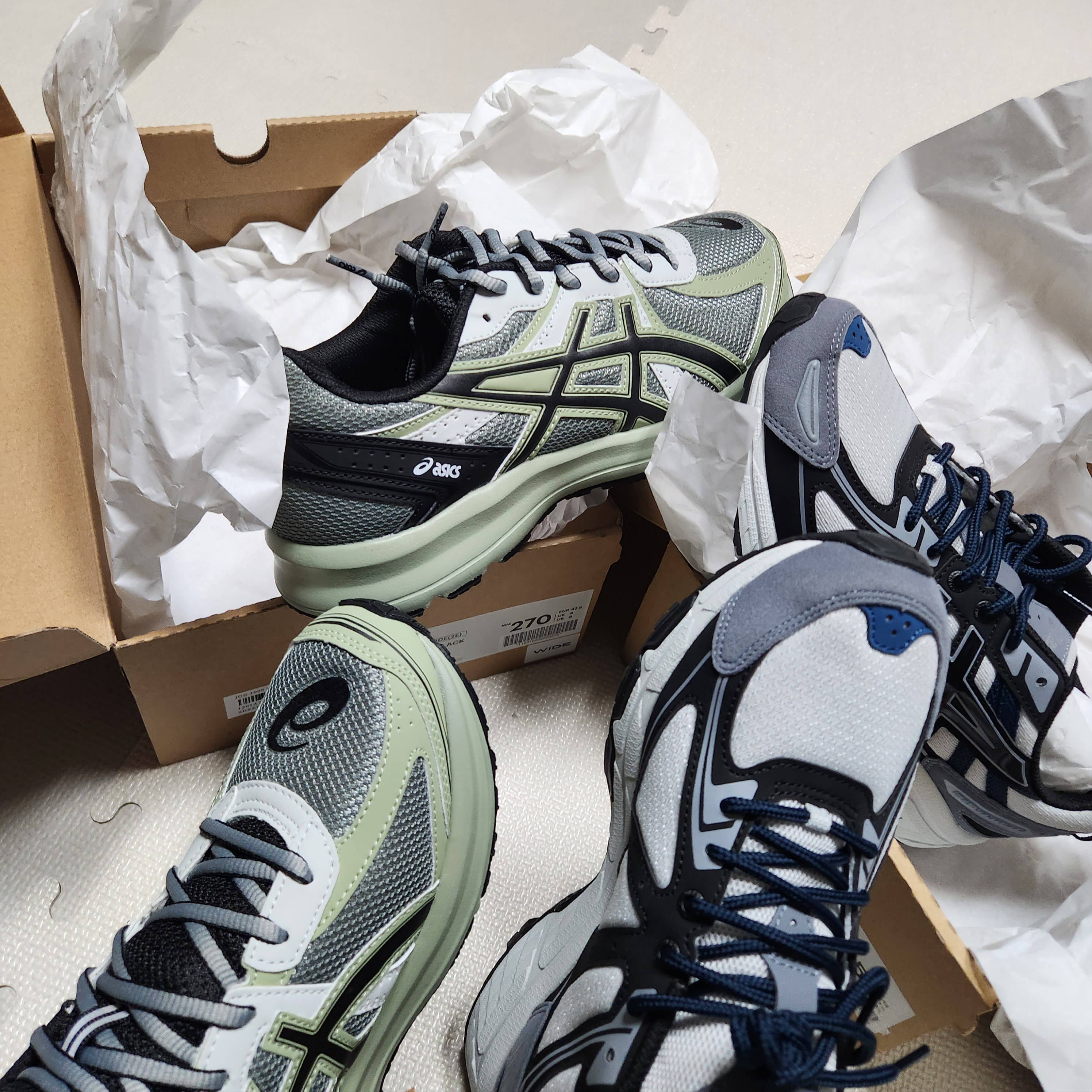 Asics Jog 100 S Sheet Rock - 2E Wide, Asics Gel-Venture 6 SPS Glacier Grey 착용 스타일