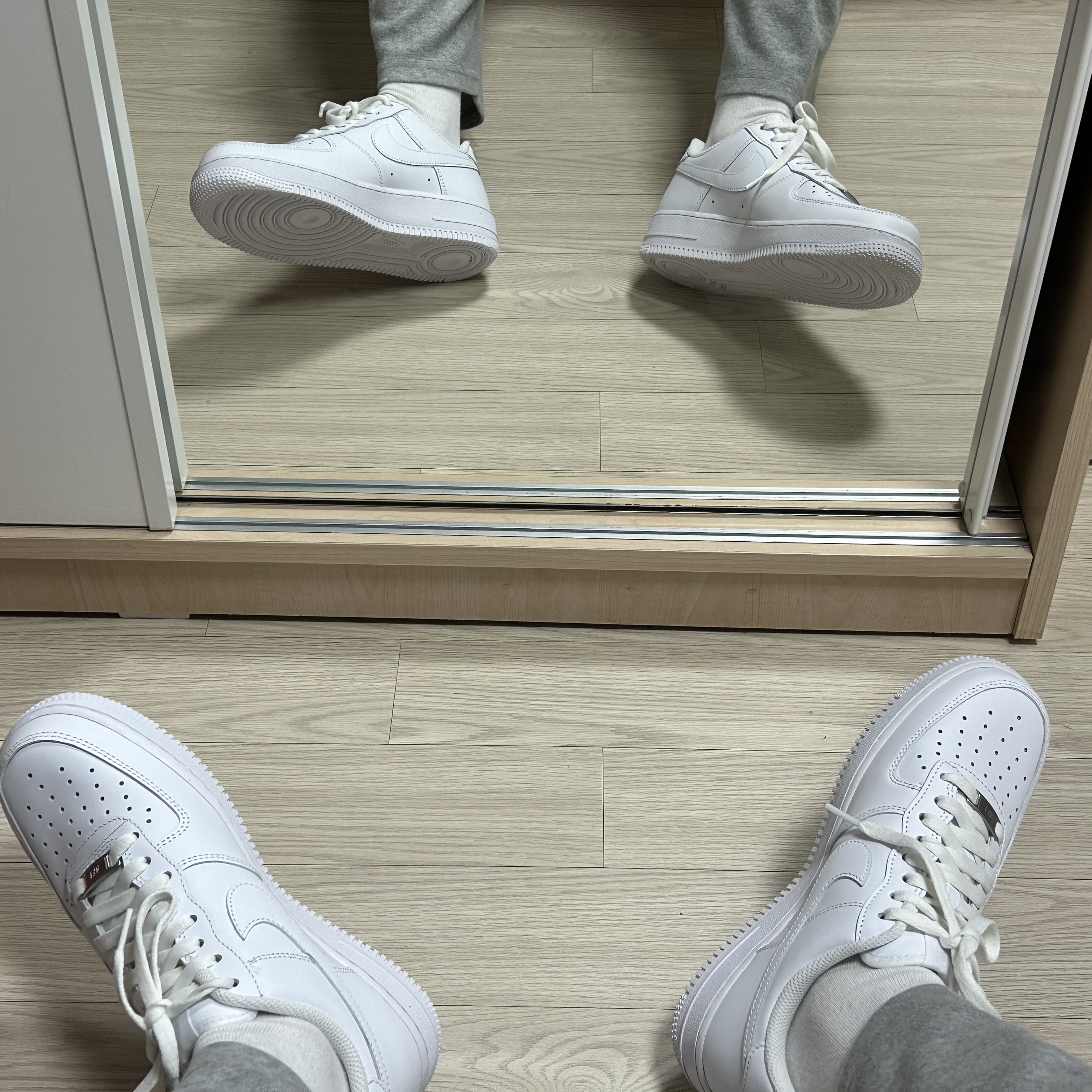 Nike Air Force 1 '07 Low White 착용 스타일