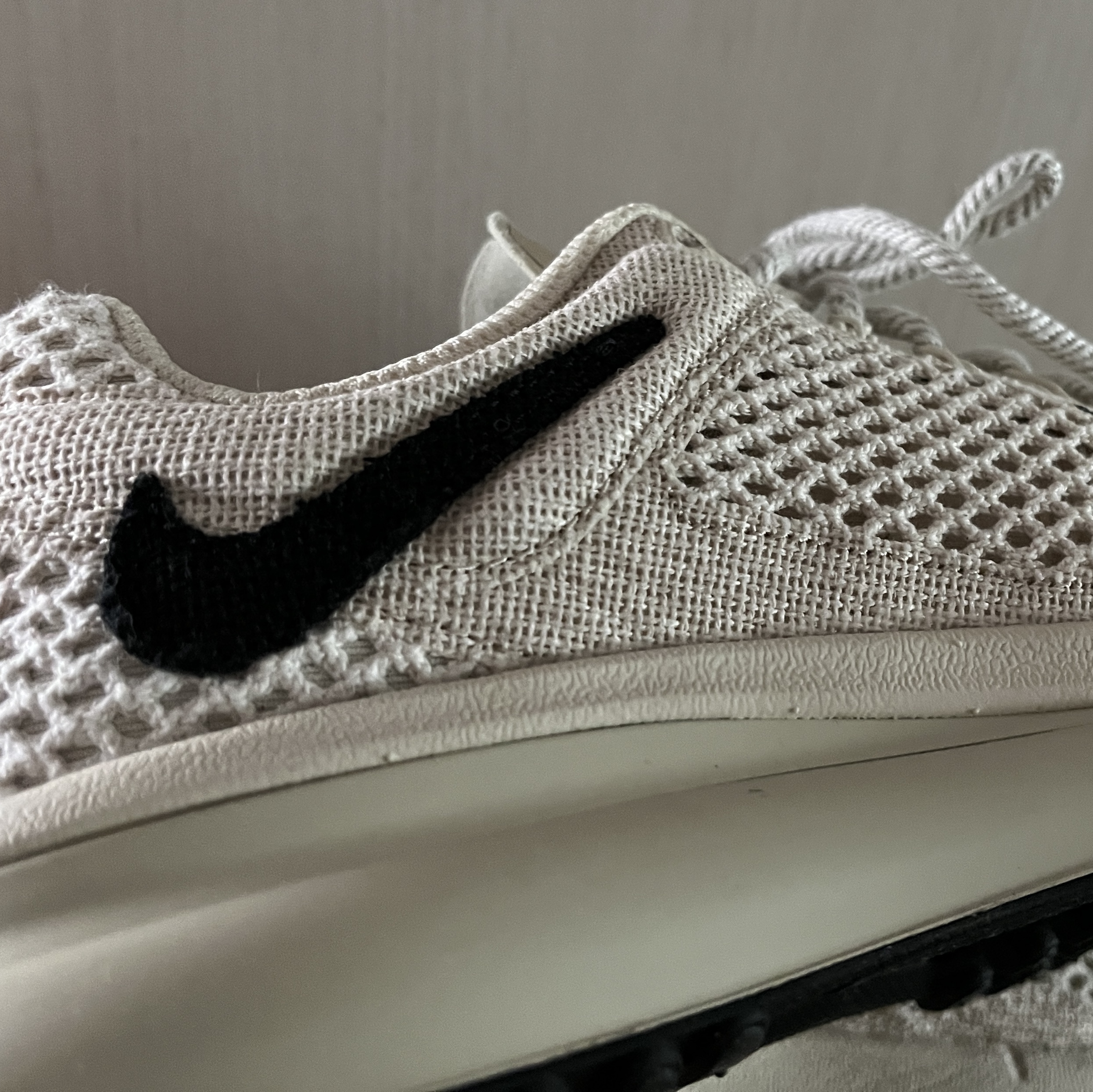 Nike x Stussy Air Max 2013 Fossil 착용 스타일