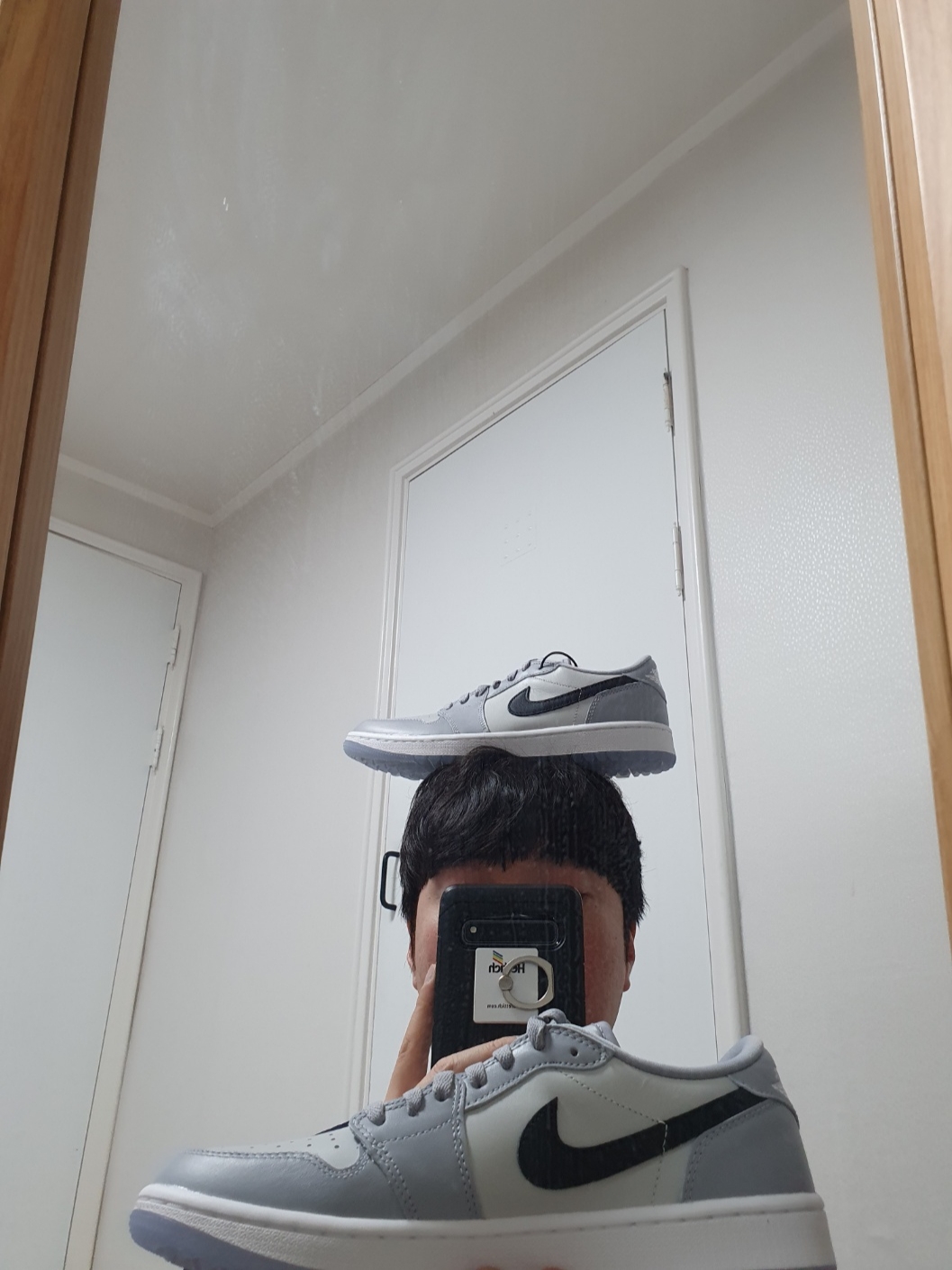 Jordan 1 Low Golf Wolf Grey 착용 스타일
