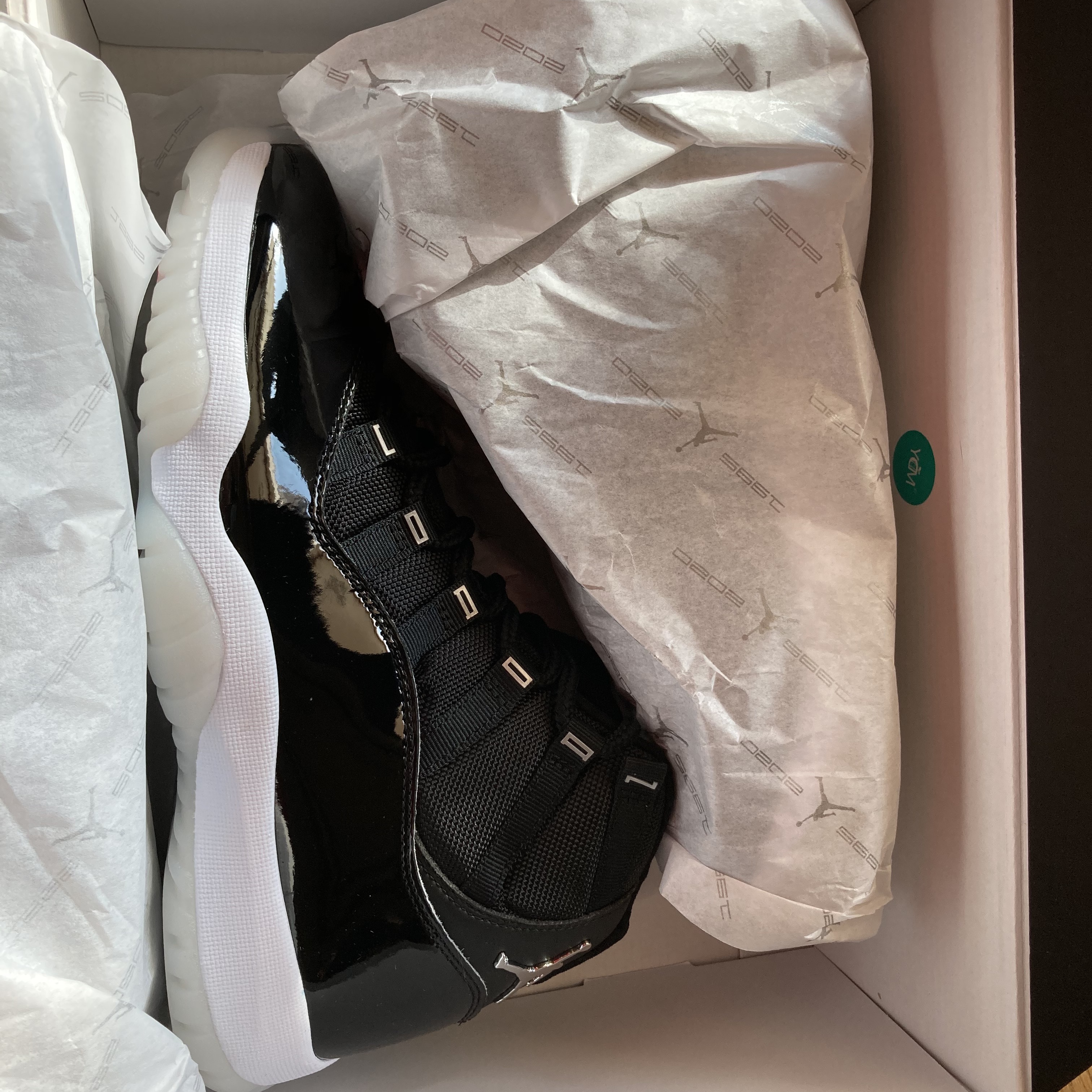 Jordan 11 Retro Jubilee 착용 스타일