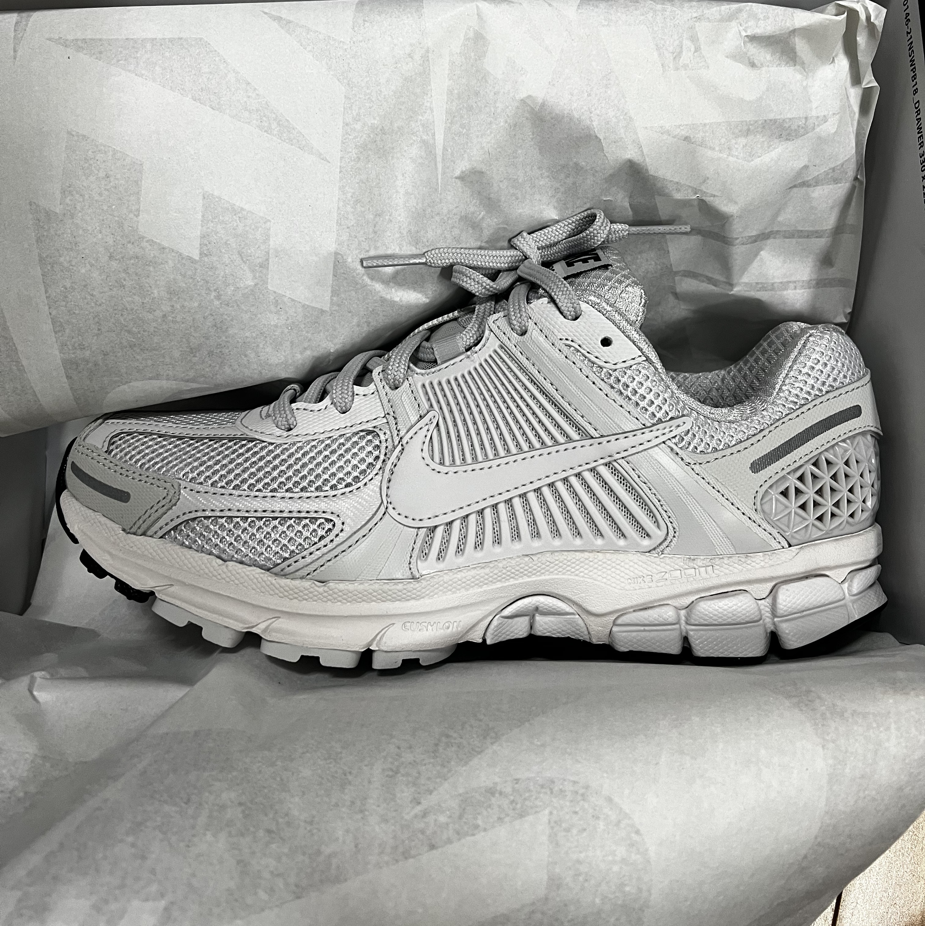 Nike Zoom Vomero 5 SP Vast Grey 2023 착용 스타일