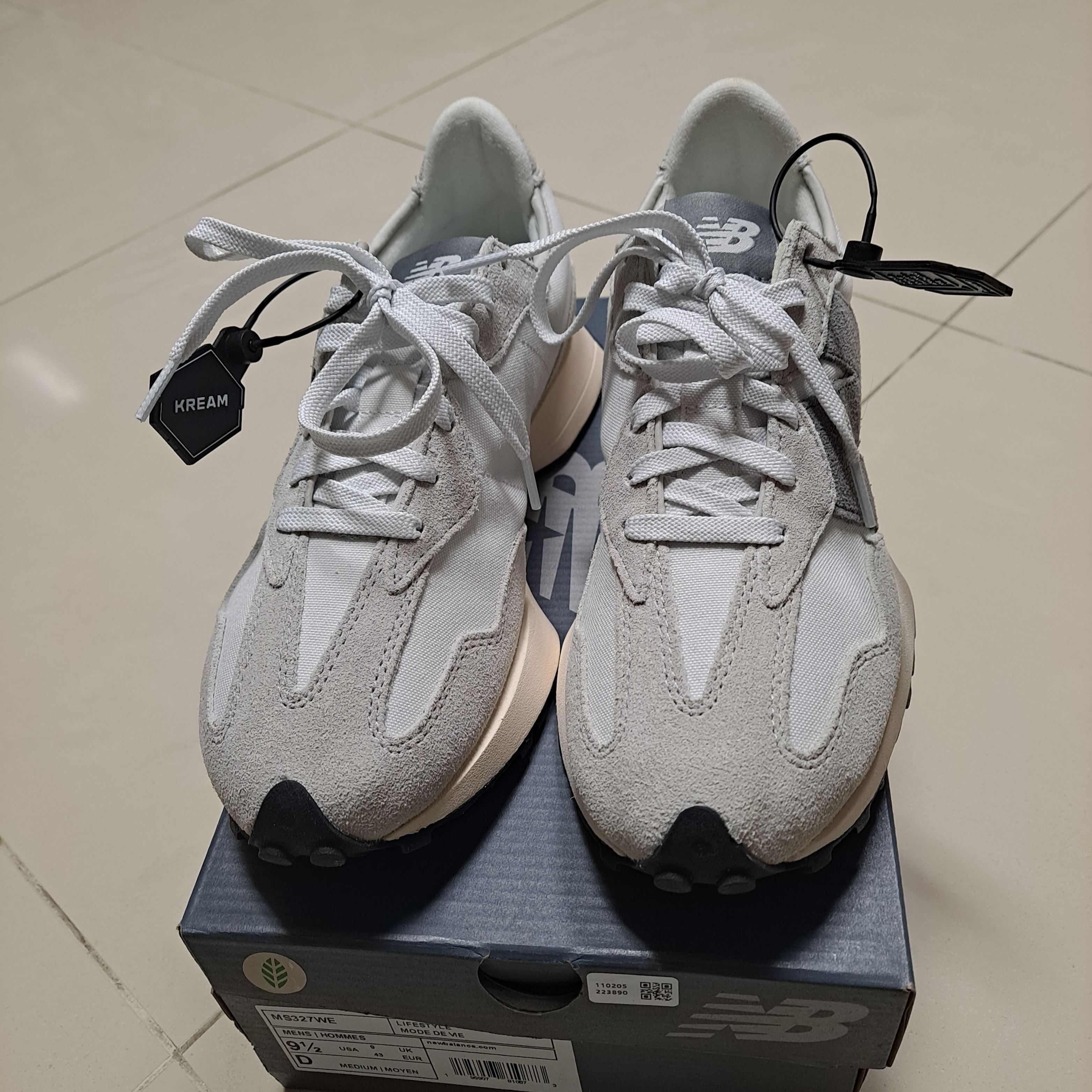 New Balance 327 Nimbus Cloud Rain Cloud 착용 스타일 - 1