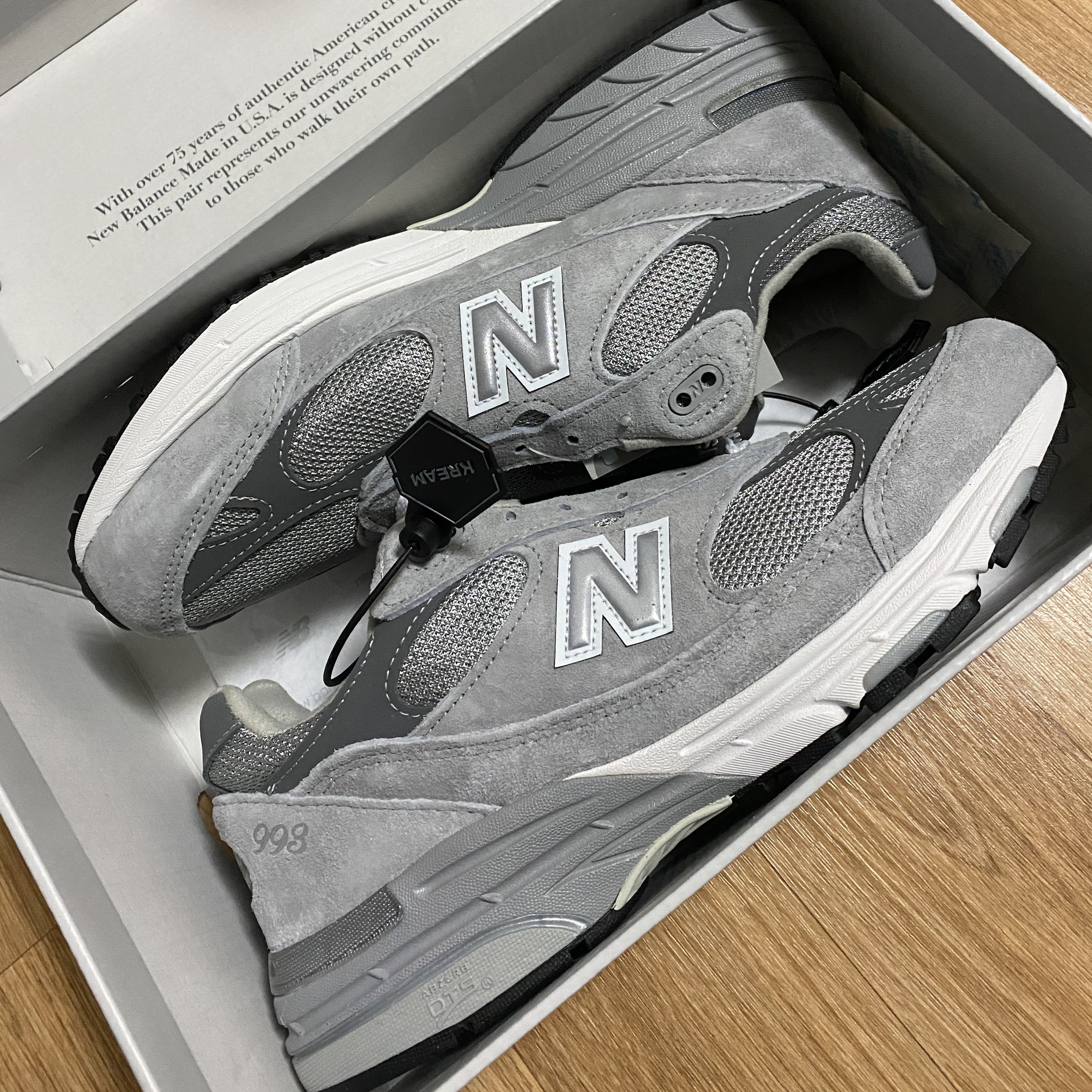New Balance 993 Made in USA Grey - D Standard 착용 스타일