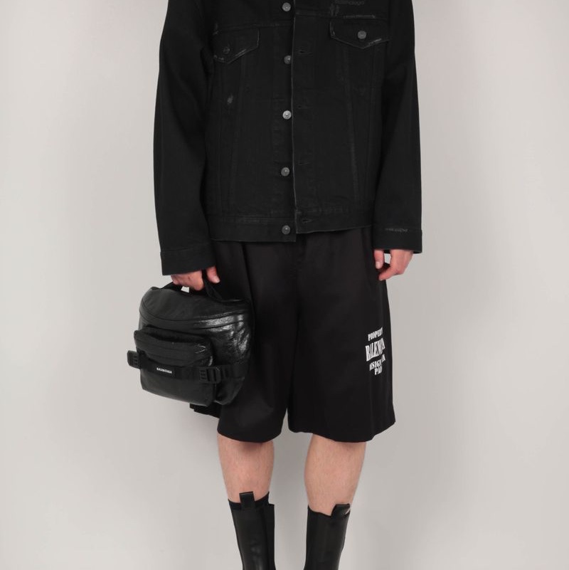 Balenciaga 3B Sports Icon Large Fit Japanese Denim Jacket Black 착용 스타일