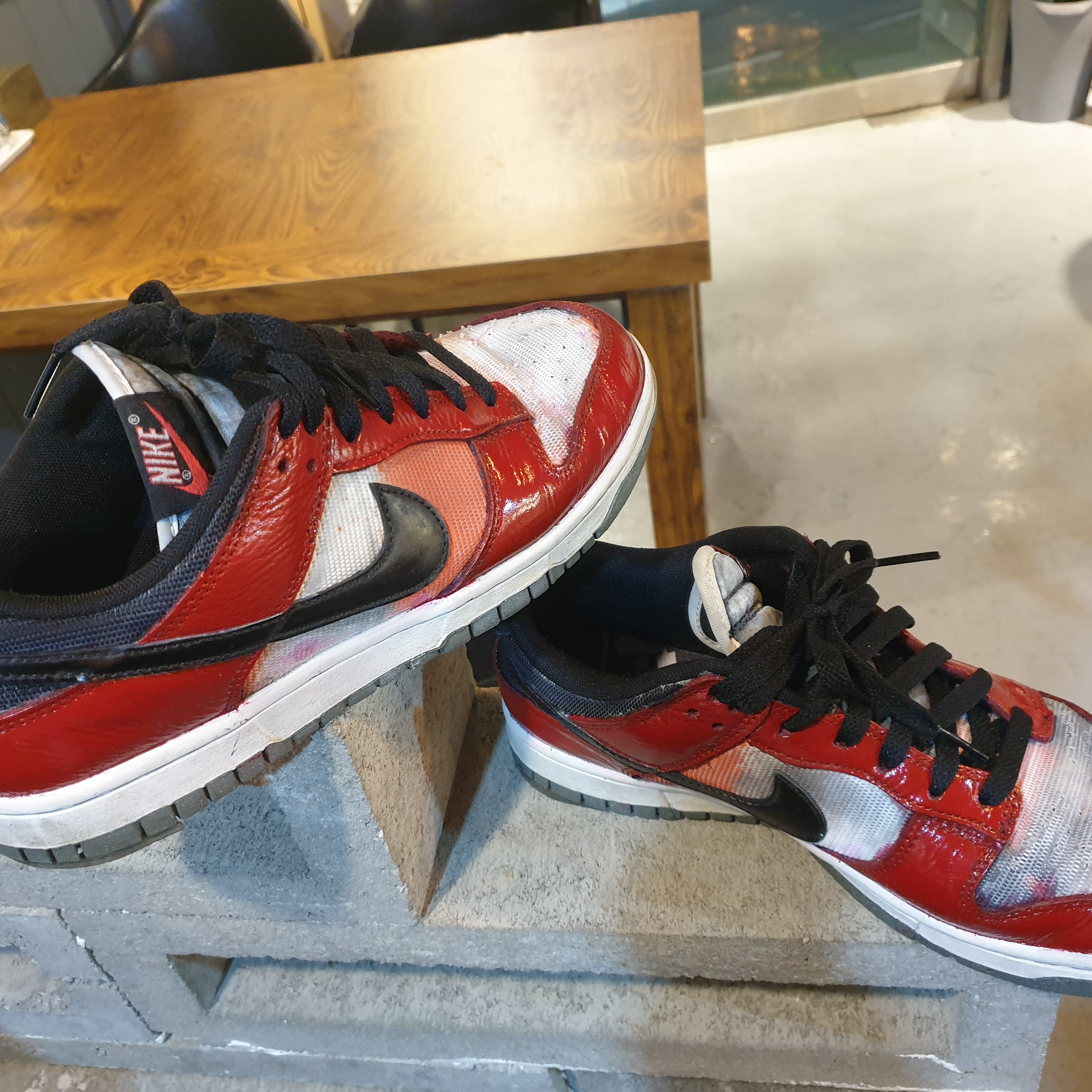 Nike Dunk Low Retro PRM Black and Tumbled Grey 착용 스타일 - 3