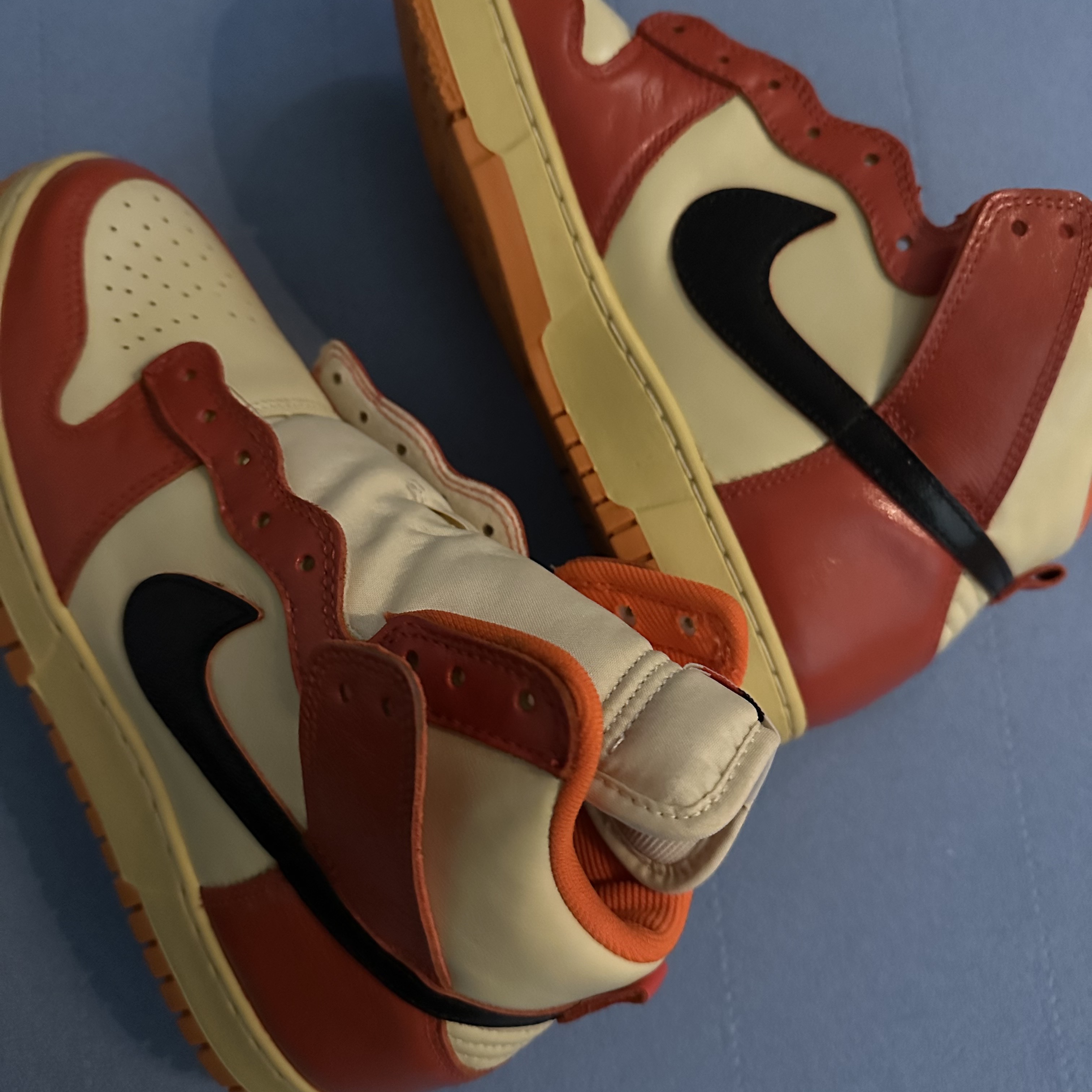 Nike Dunk High 1985 SP Orange Acid Wash 착용 스타일