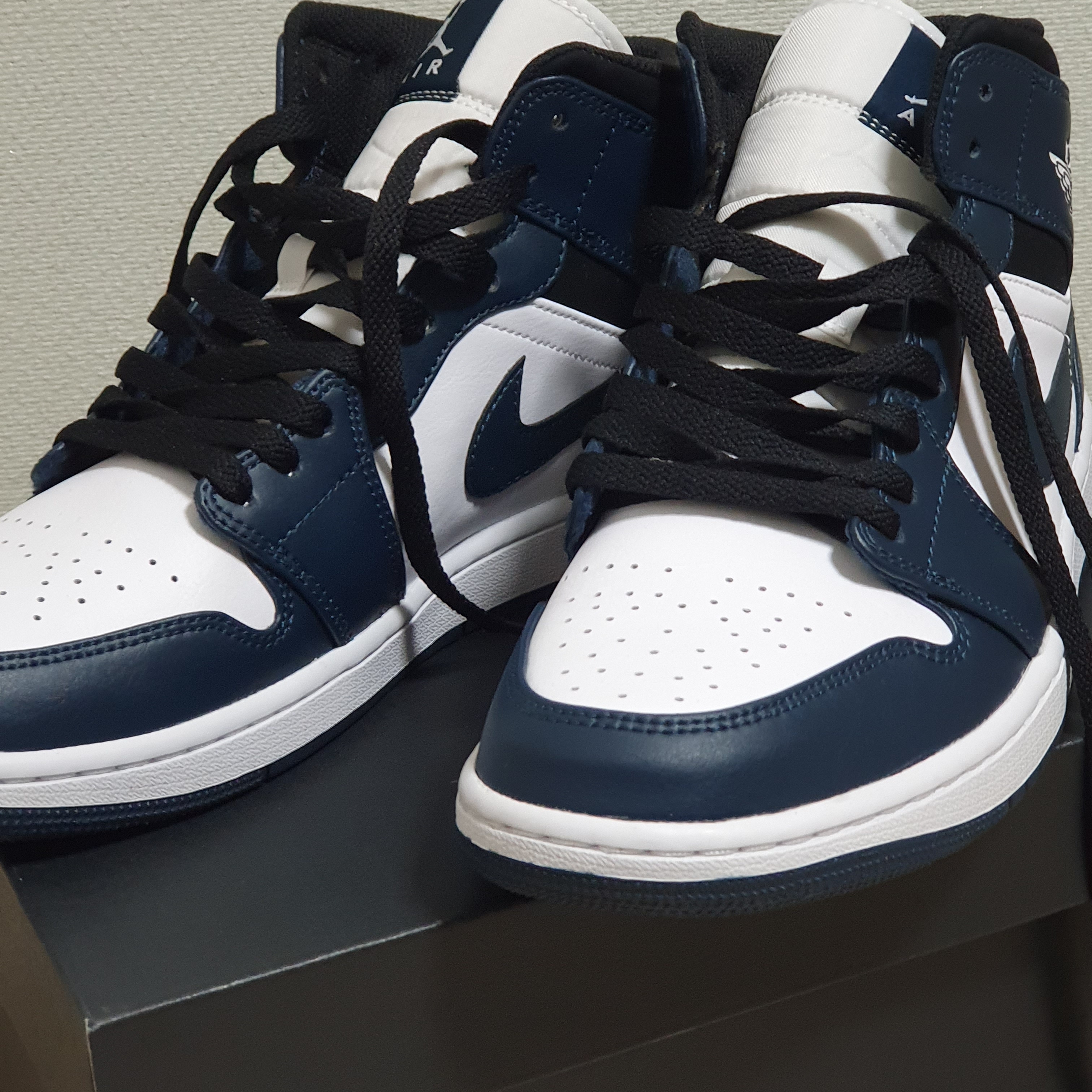 Jordan 1 Mid Dark Teal 착용 스타일
