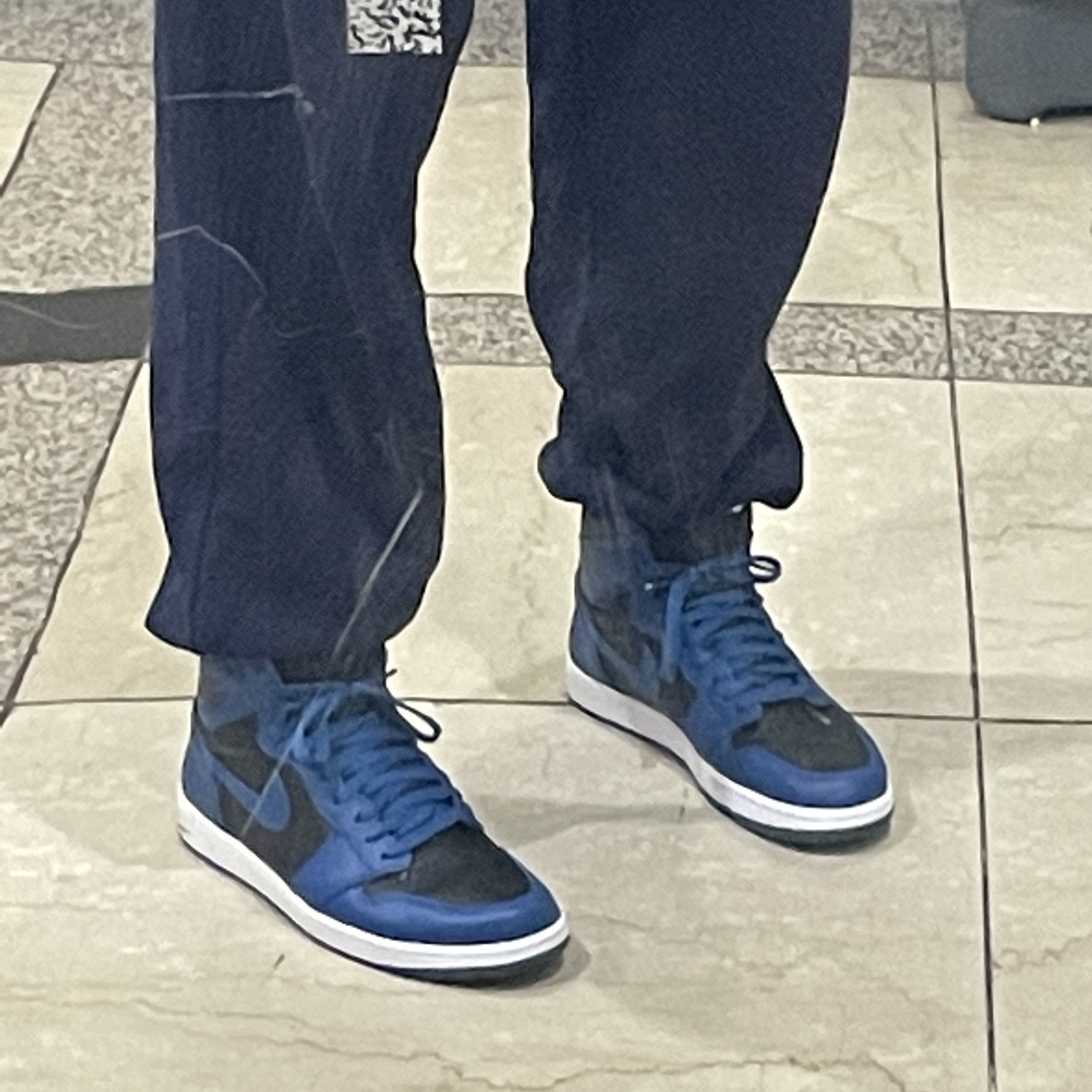 Jordan 1 Retro High OG Dark Marina Blue 착용 스타일