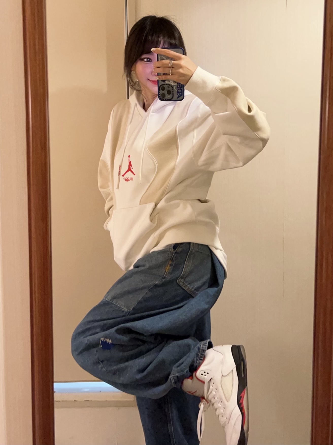 Jordan x Off-White Fleece Pullover Hoodie Sail - Asia, Casetify x Ader Error iPhone Sticker Magsafe Case Clear 착용 스타일