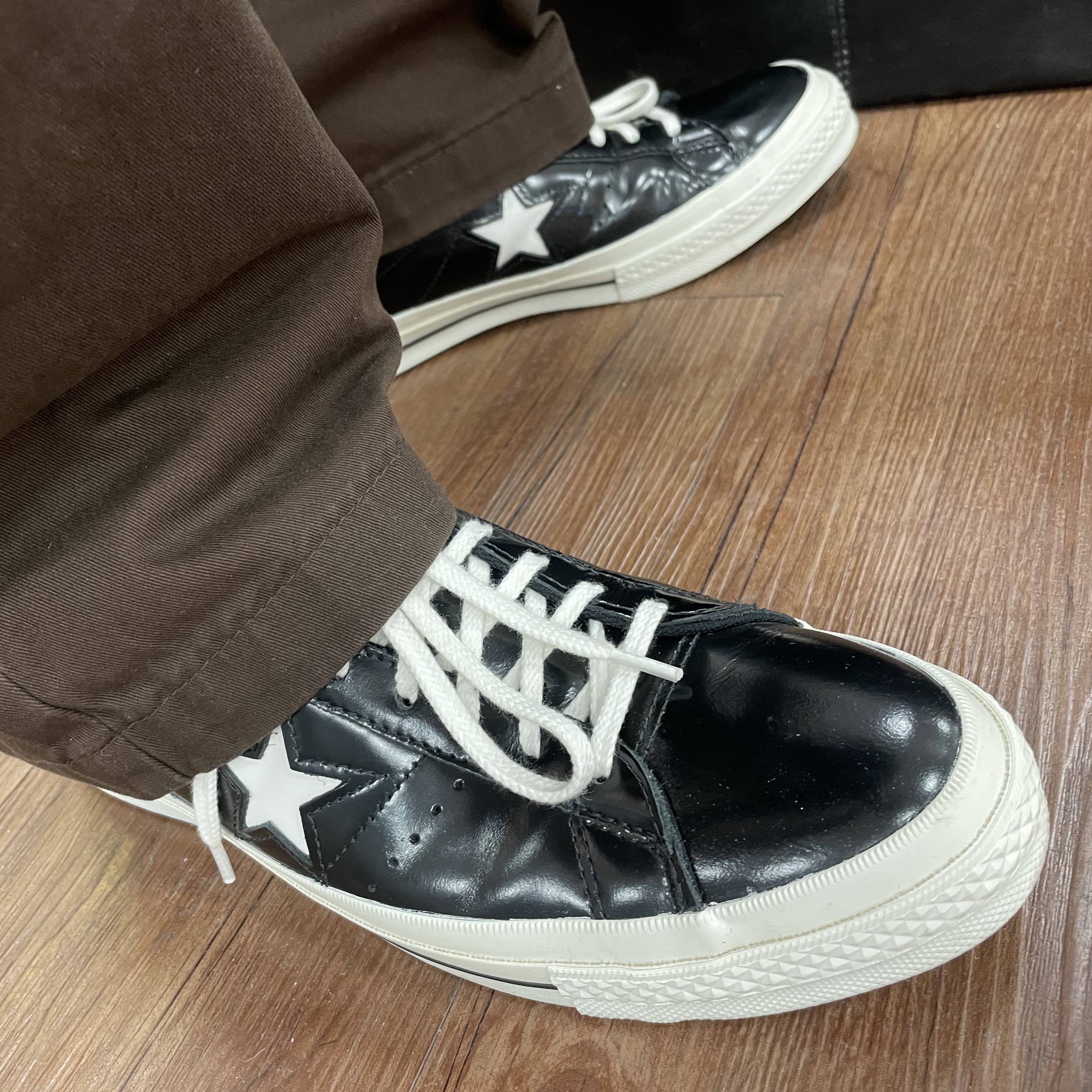 Converse One Star Ox HanByeol Black 착용 스타일