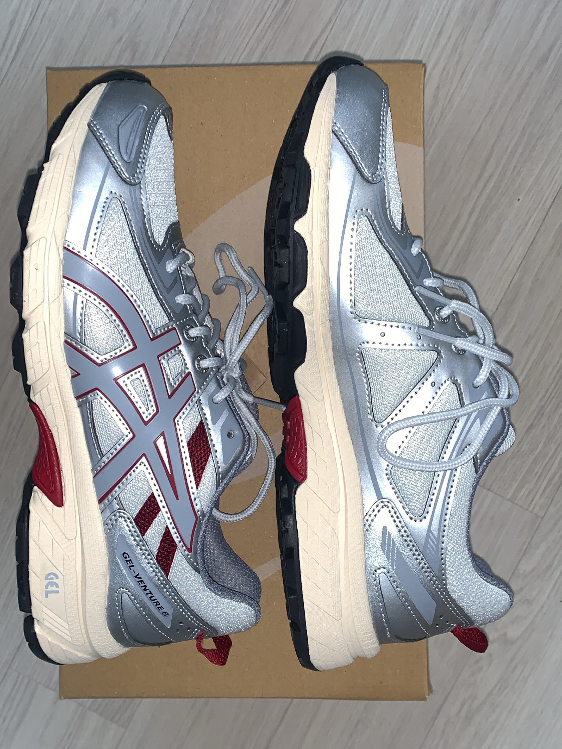 (W) Asics Gel-Venture 6 Glacier Grey Sheet Rock 착용 스타일 - 2