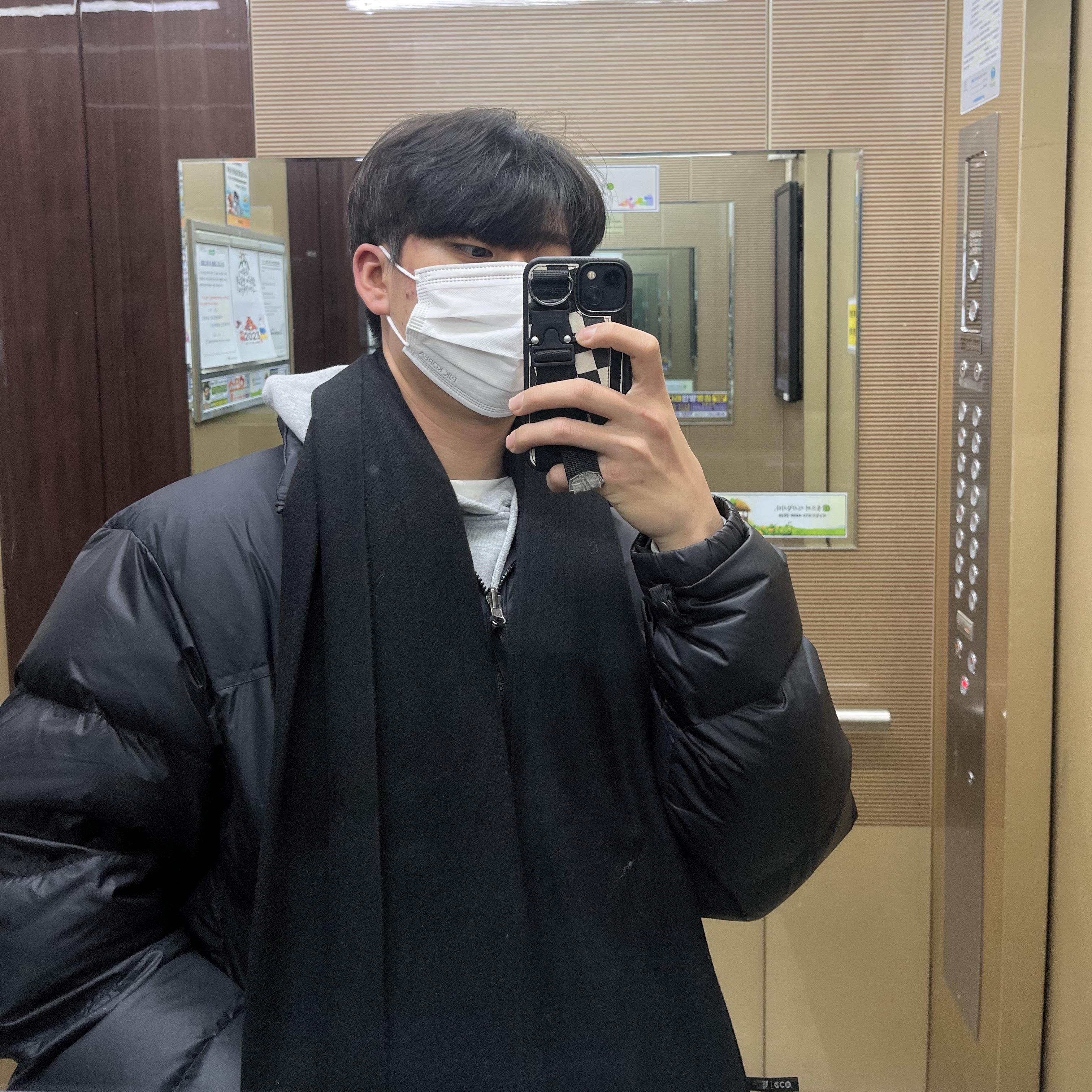 The North Face 1996 Eco Nuptse Jacket Black 착용 스타일 - 1