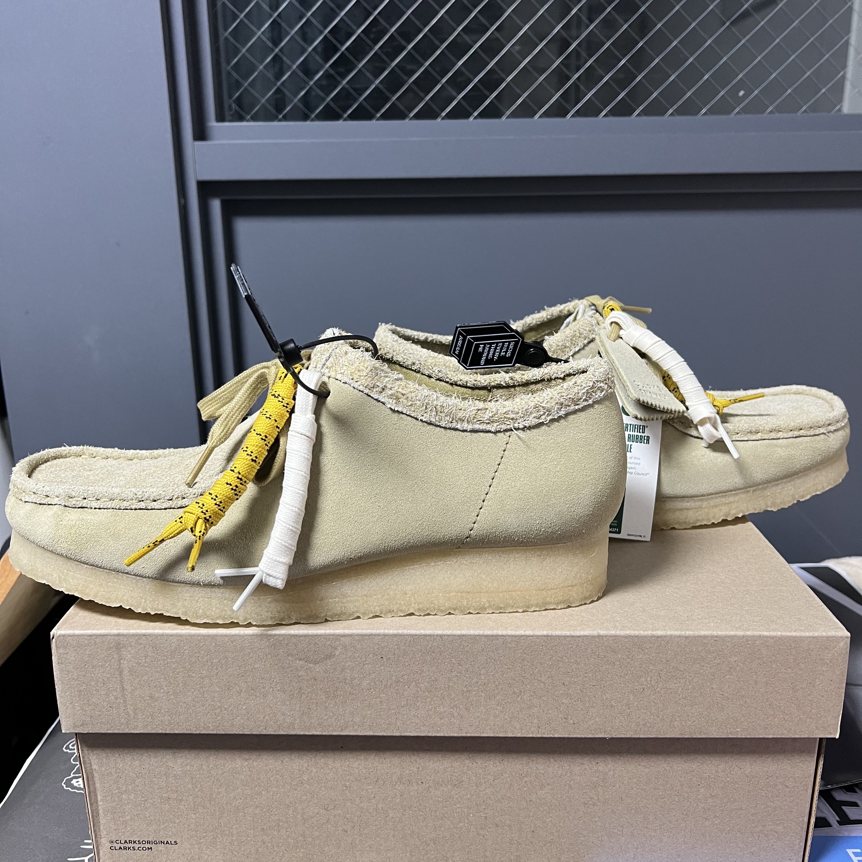 Clarks x Thisisneverthat Wallabee Maple 착용 스타일