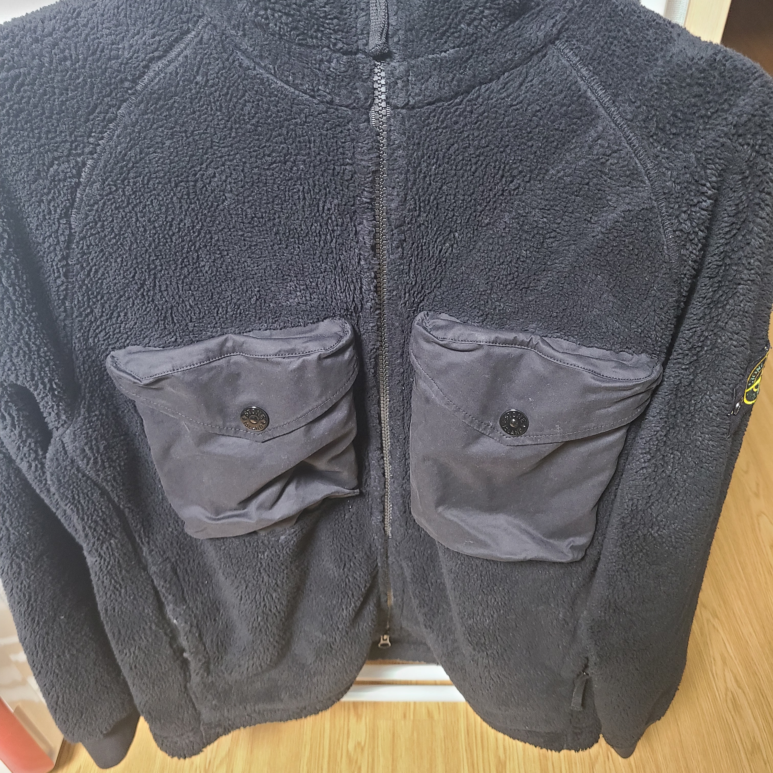 Stone Island 60134 Cotton Pile Hooded Full Zip Sweatshirt Black - 21FW 착용 스타일
