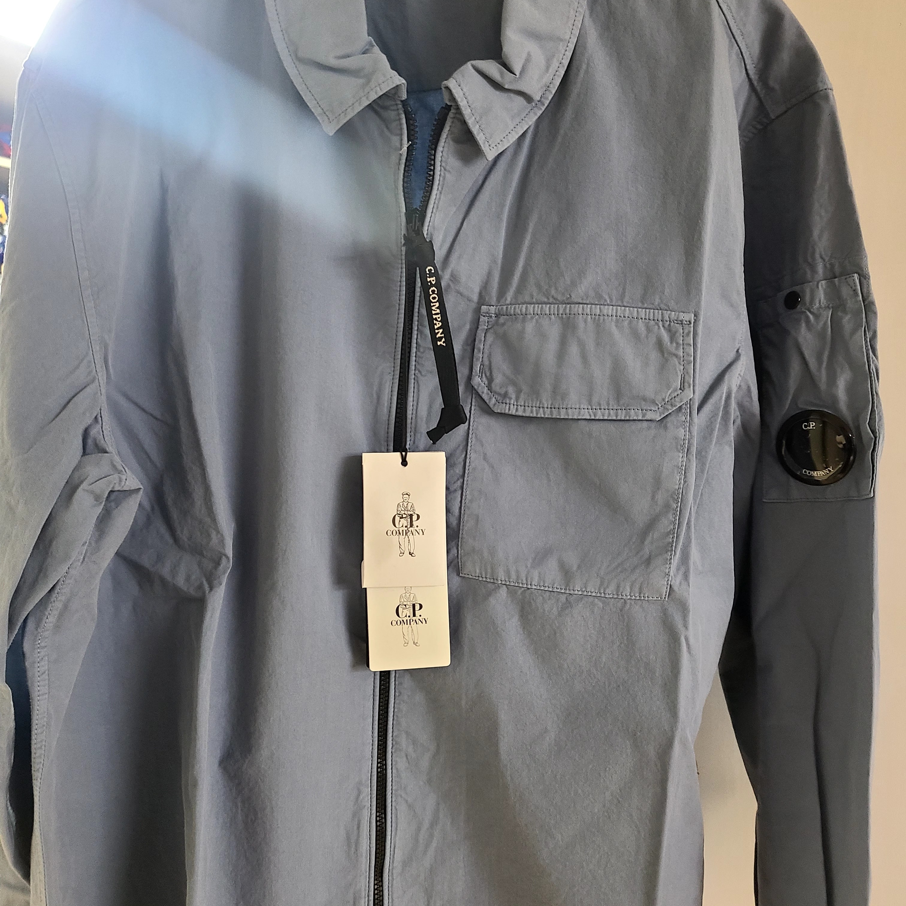 C.P. Company Gabardine Zipped Shirt Infinity Blue - 22FW 착용 스타일 - 1