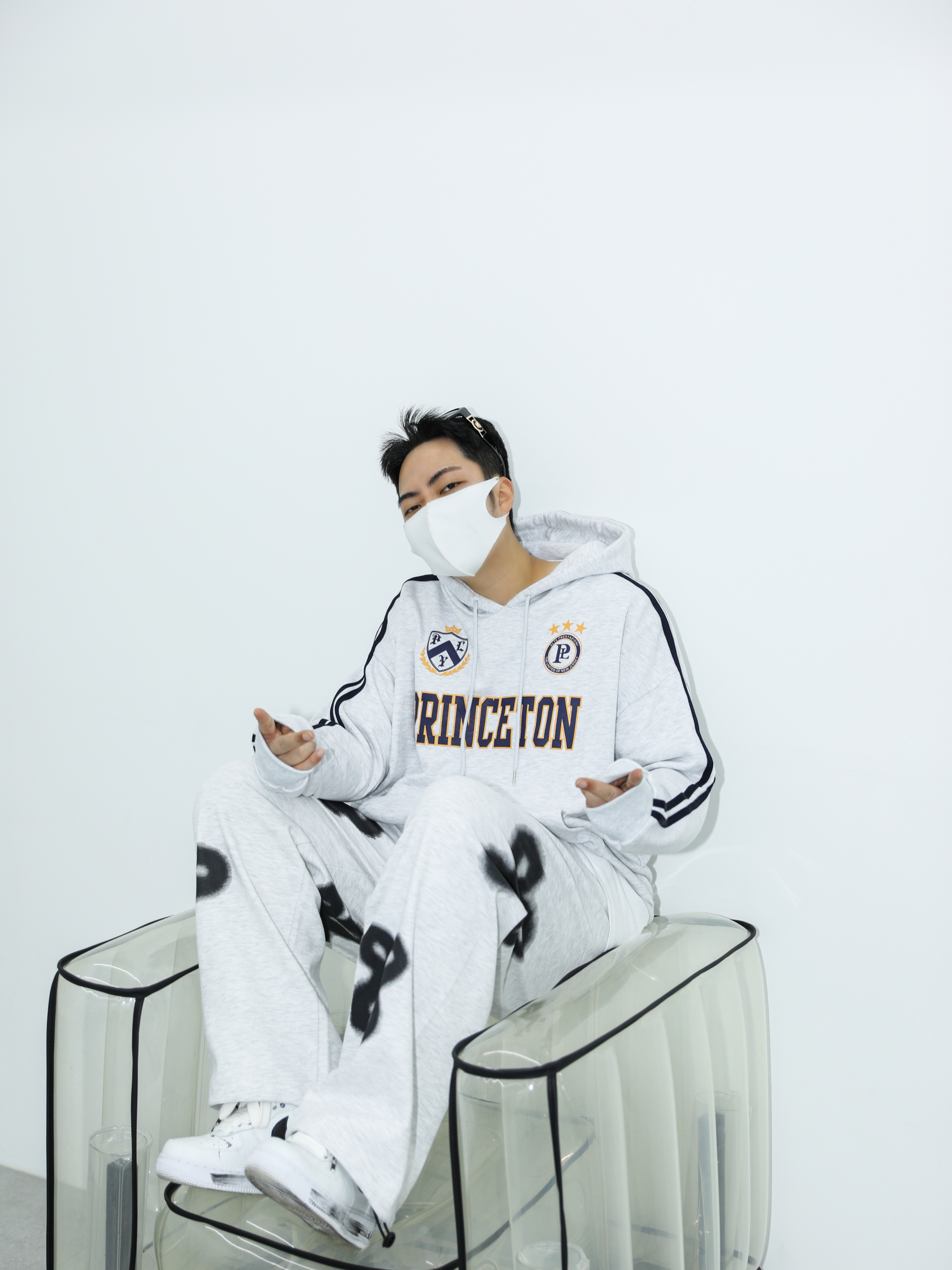 Nike x Peaceminusone Air Force 1 Low Para-Noise 2.0 착용 스타일 - 1