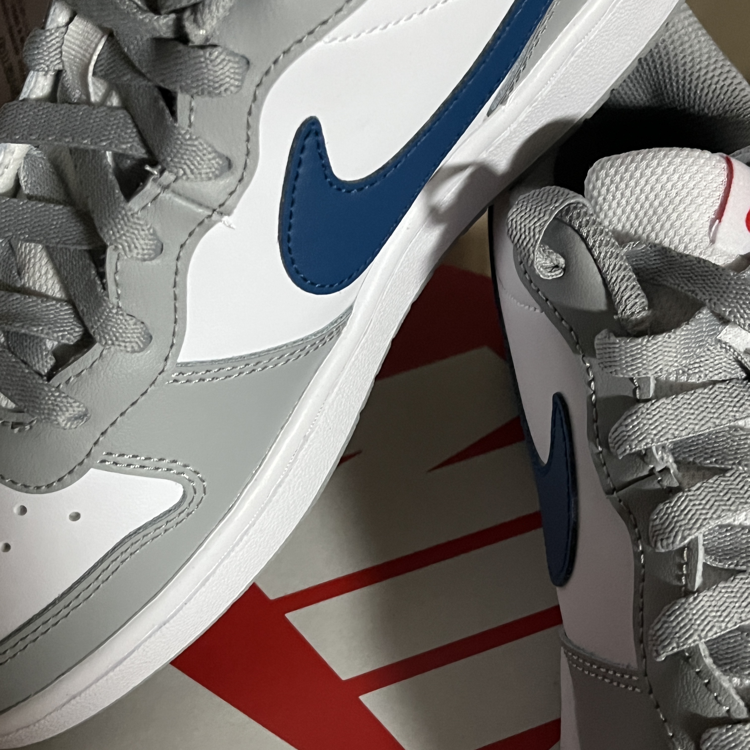 (GS) Nike Court Borough Low 2 Light Smoke Grey 착용 스타일 - 1