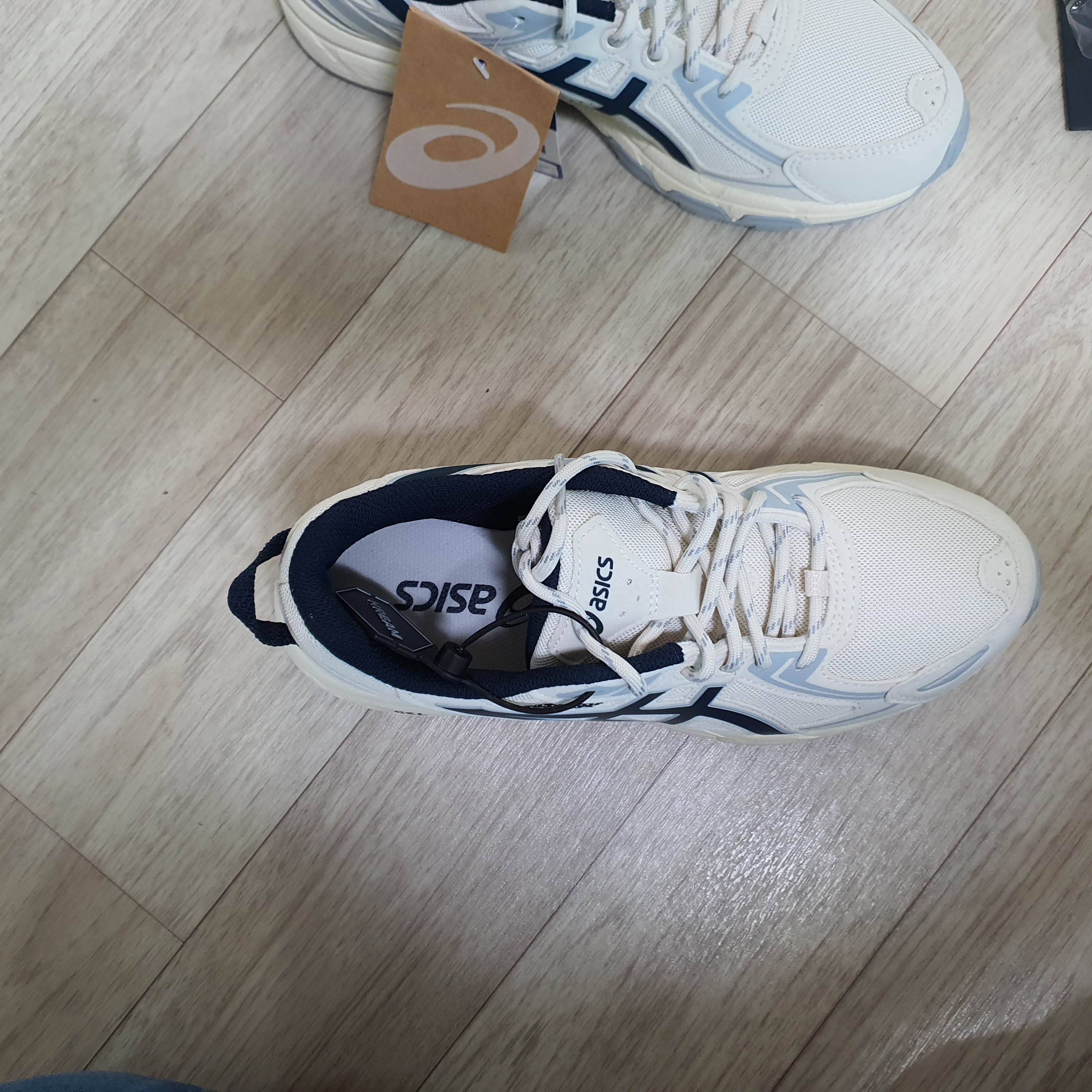 Asics Gel-Venture 6 SPS Birch French Blue 착용 스타일 - 3