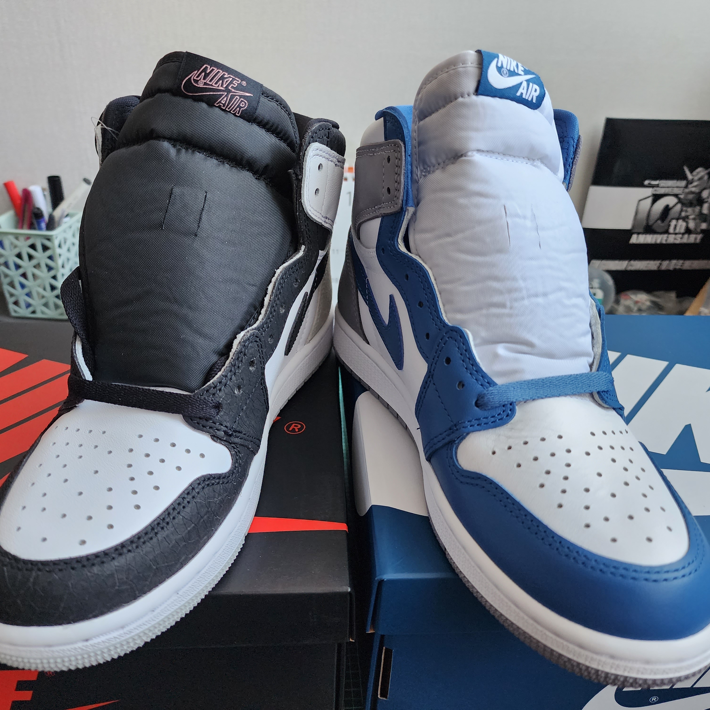Jordan 1 Retro High OG Bleached Coral, Jordan 1 Retro High OG True Blue 착용 스타일 - 4