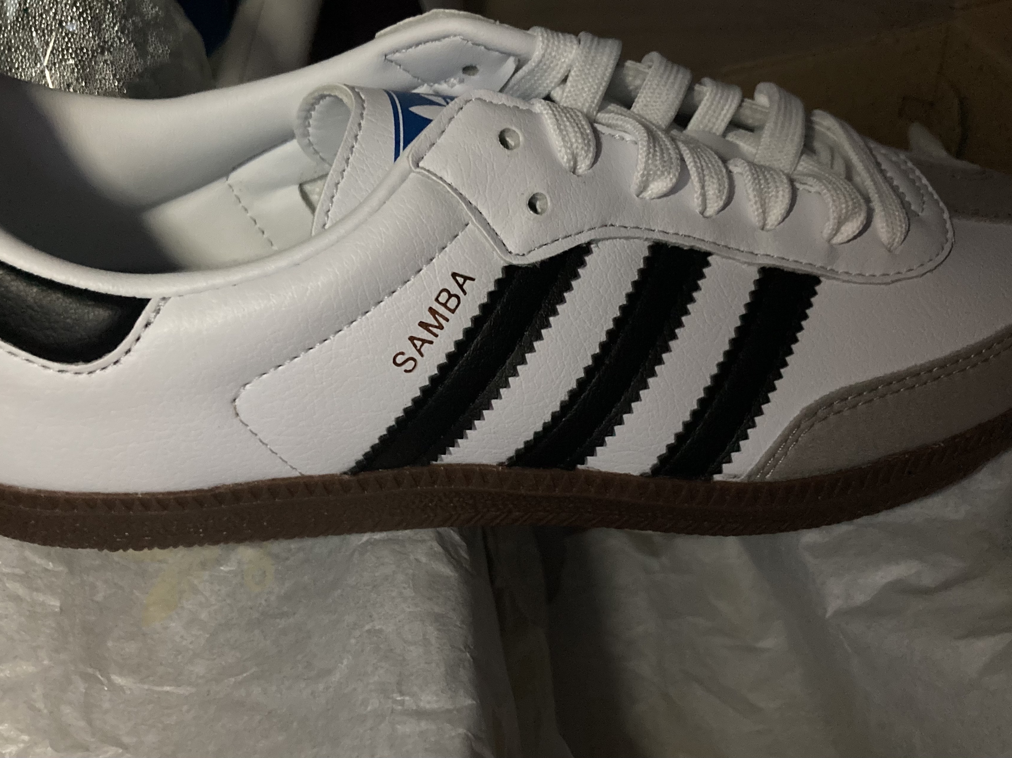 Adidas Samba Vegan White Black 착용 스타일 - 1